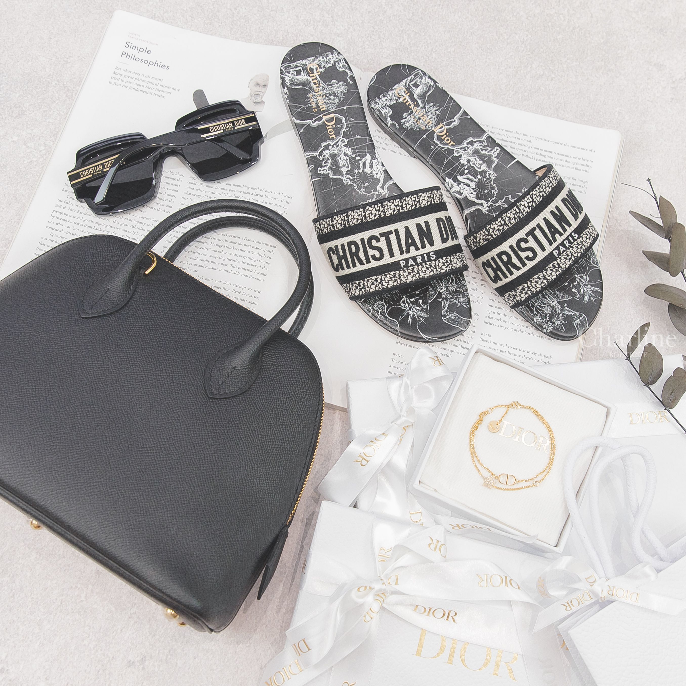 Dior Dway 黑底白色環球印花拖鞋,Dior Bracelet 金色CD水鑽星星雙鏈條手鍊,Dior Sunglasses 黑色方框側邊Logo太陽眼鏡,Hermès Bolide 黑色金釦肩背包-Charline Boutique 精品代購