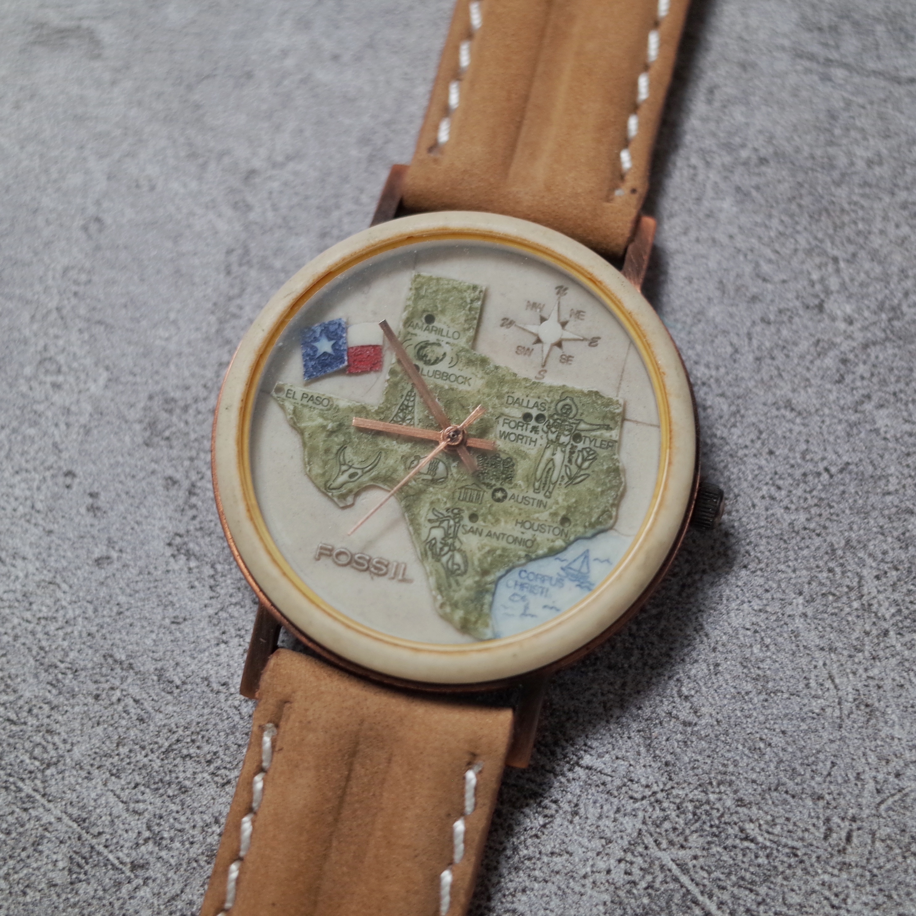 Fossil 90年代 石頭錶 已停產 絕版 復古皮帶錶 F0005