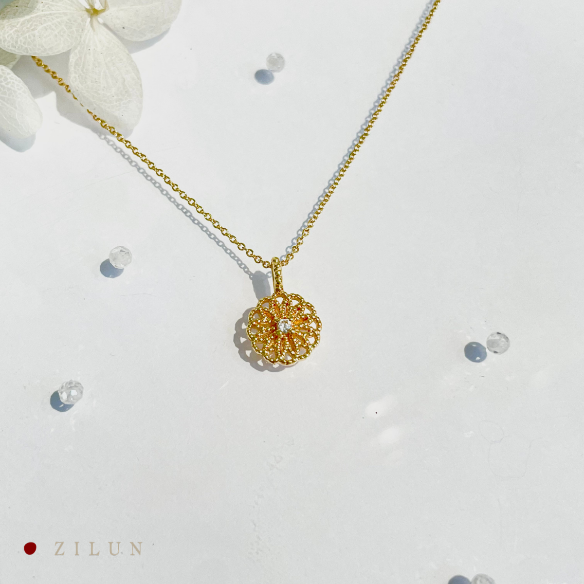 │輕珠寶│法式花圈 • 微鑲白鋯石 • 項鍊 • 14K注金 • 14kgf