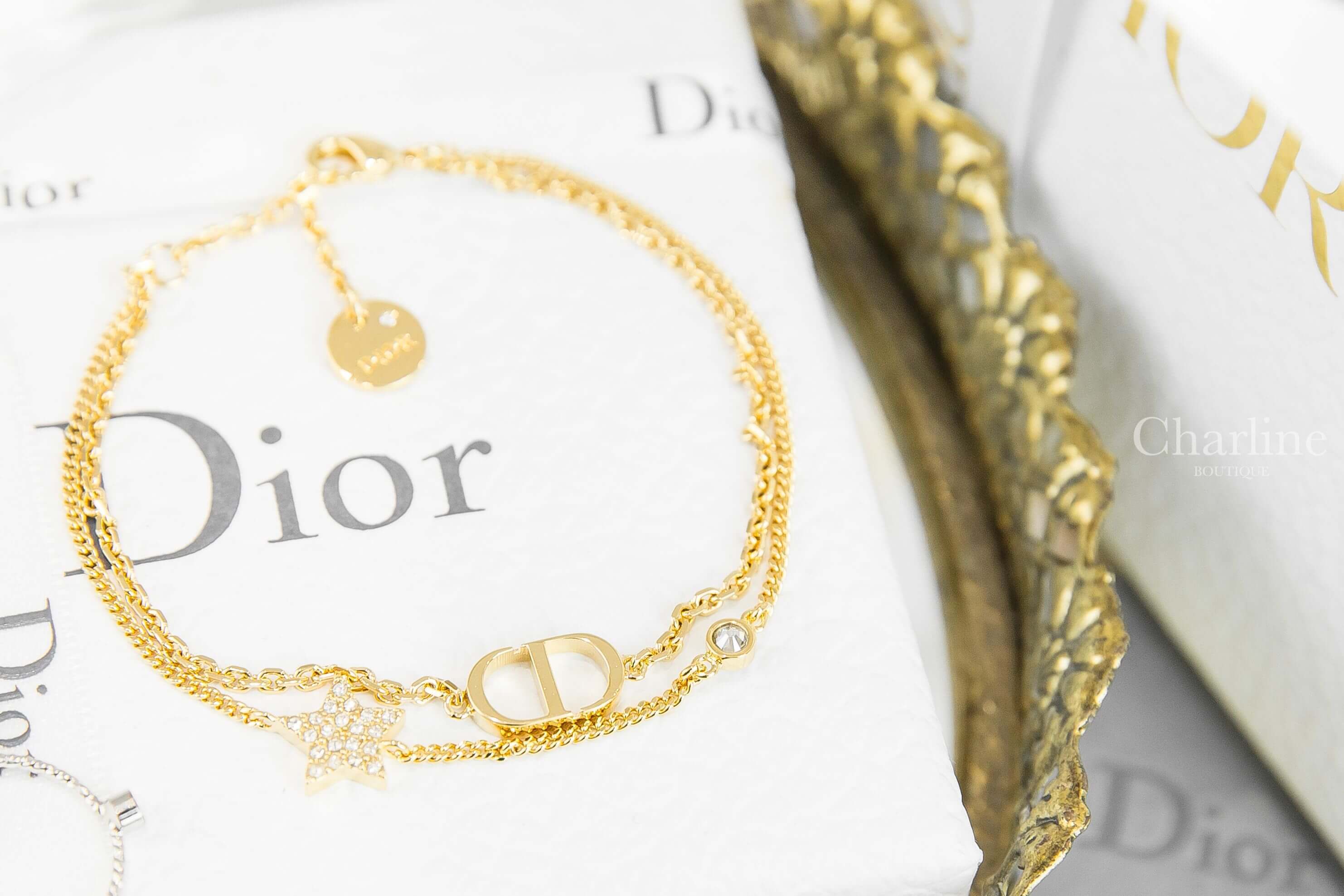 Dior Petit CD Double Bracelet 金色CD水鑽星星不對稱雙鏈條手鍊-Charline Boutique 精品代購