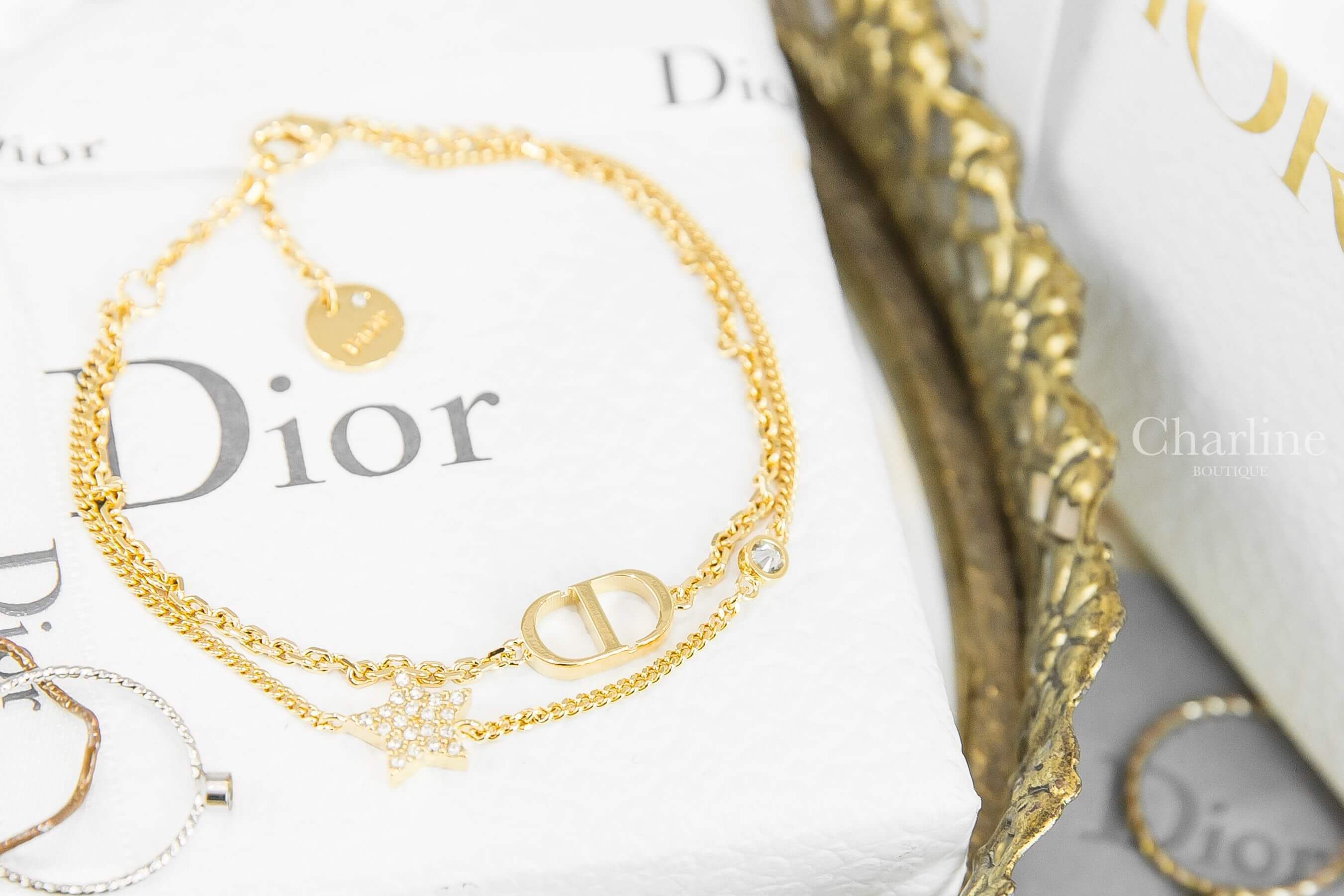Dior Petit CD Double Bracelet 金色CD水鑽星星不對稱雙鏈條手鍊-Charline Boutique 精品代購