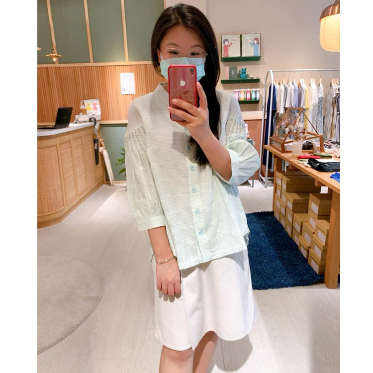 青楓翅果立體折紋襯衫-夏綠蒂