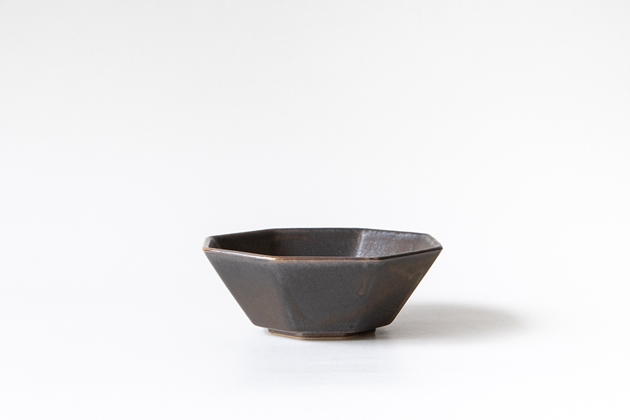 CHIPS-ANCIENT POTTERY 碗S 黃銅