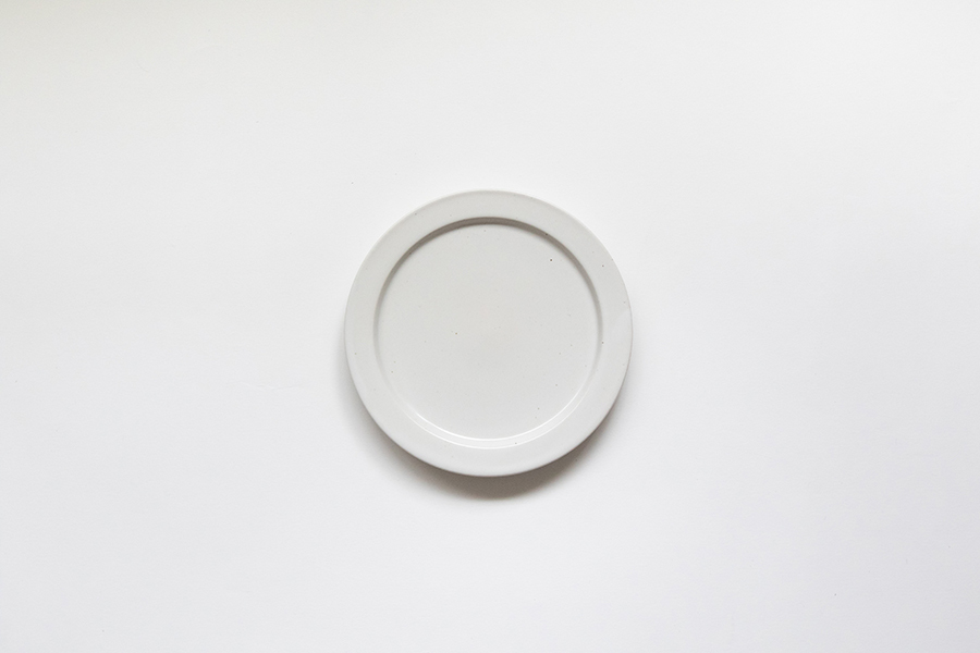 CHIPS-ANCIENT POTTERY 盤S 白