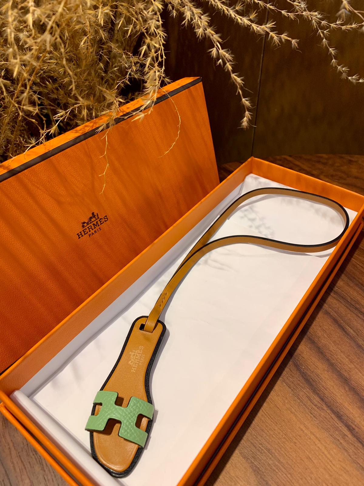 Oran nano charm 3i vert criquet