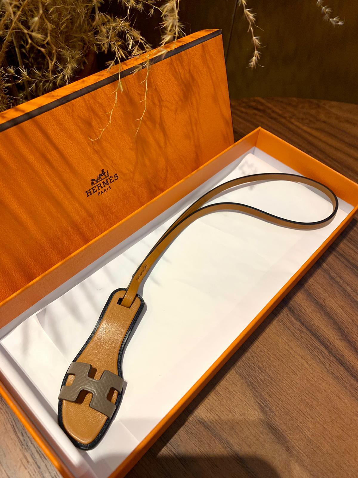 Oran nano charm 18 etoupe