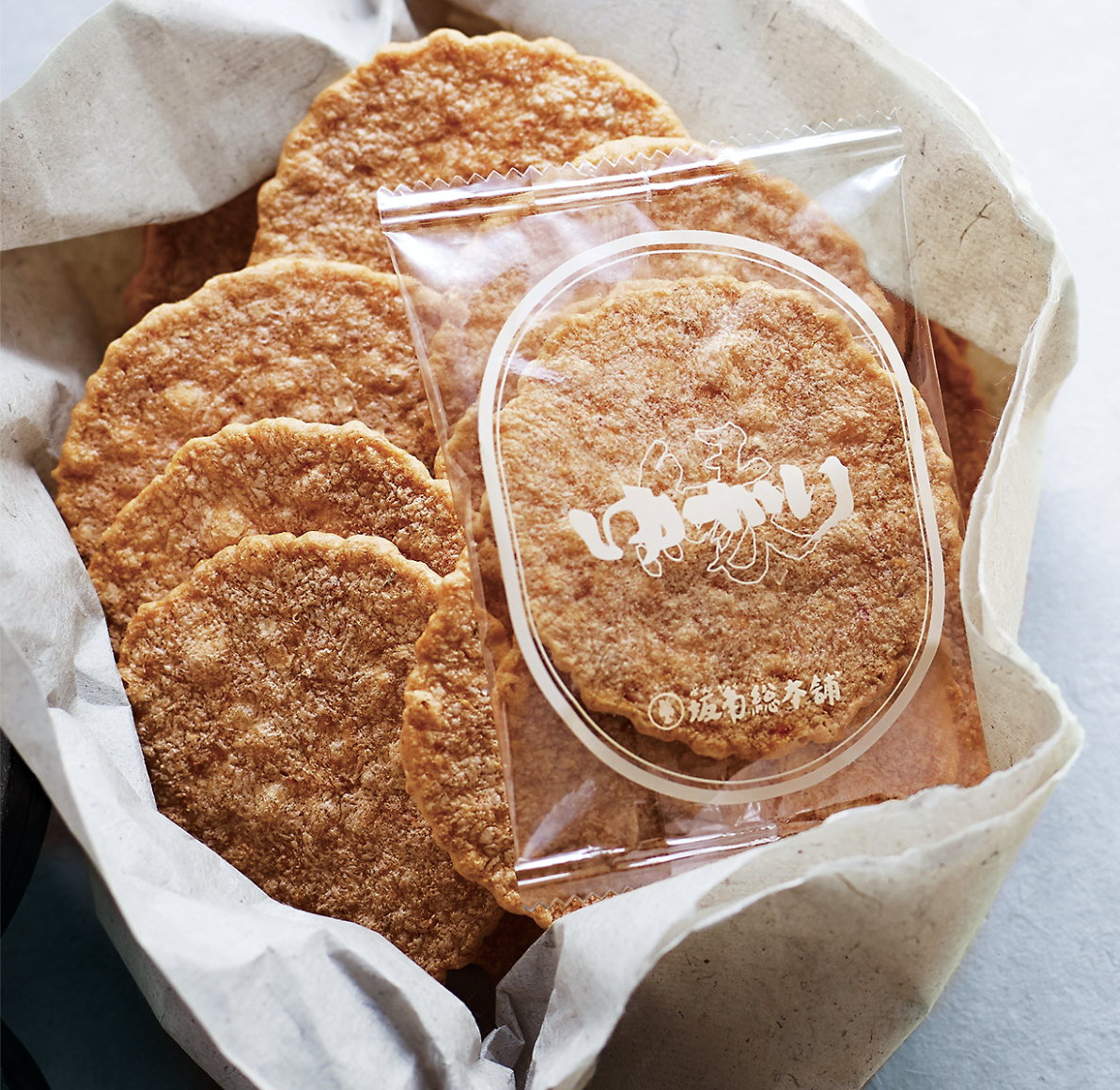 坂角総本舖｜元祖厚燒海老煎餅