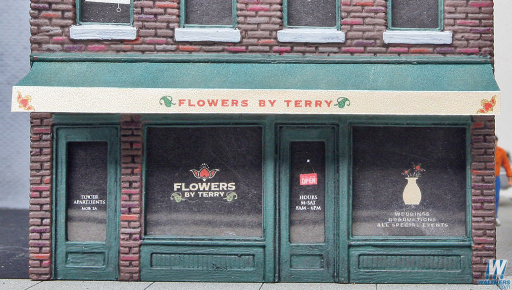 Walthers 933-3473 HO scale, Flowers by Terry