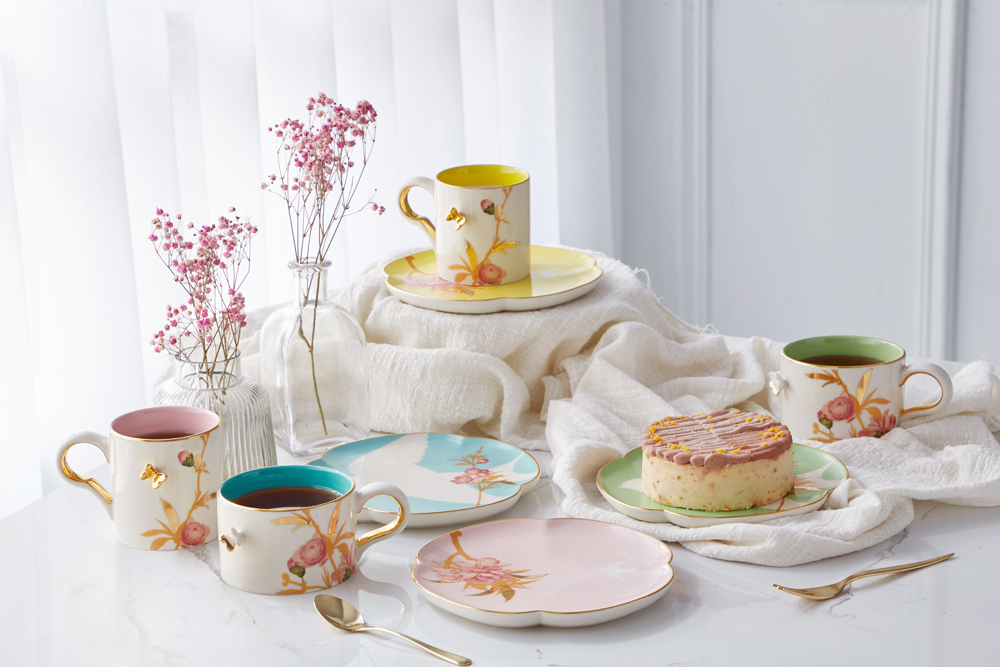 郎世寧－桃花燦燦杯盤組