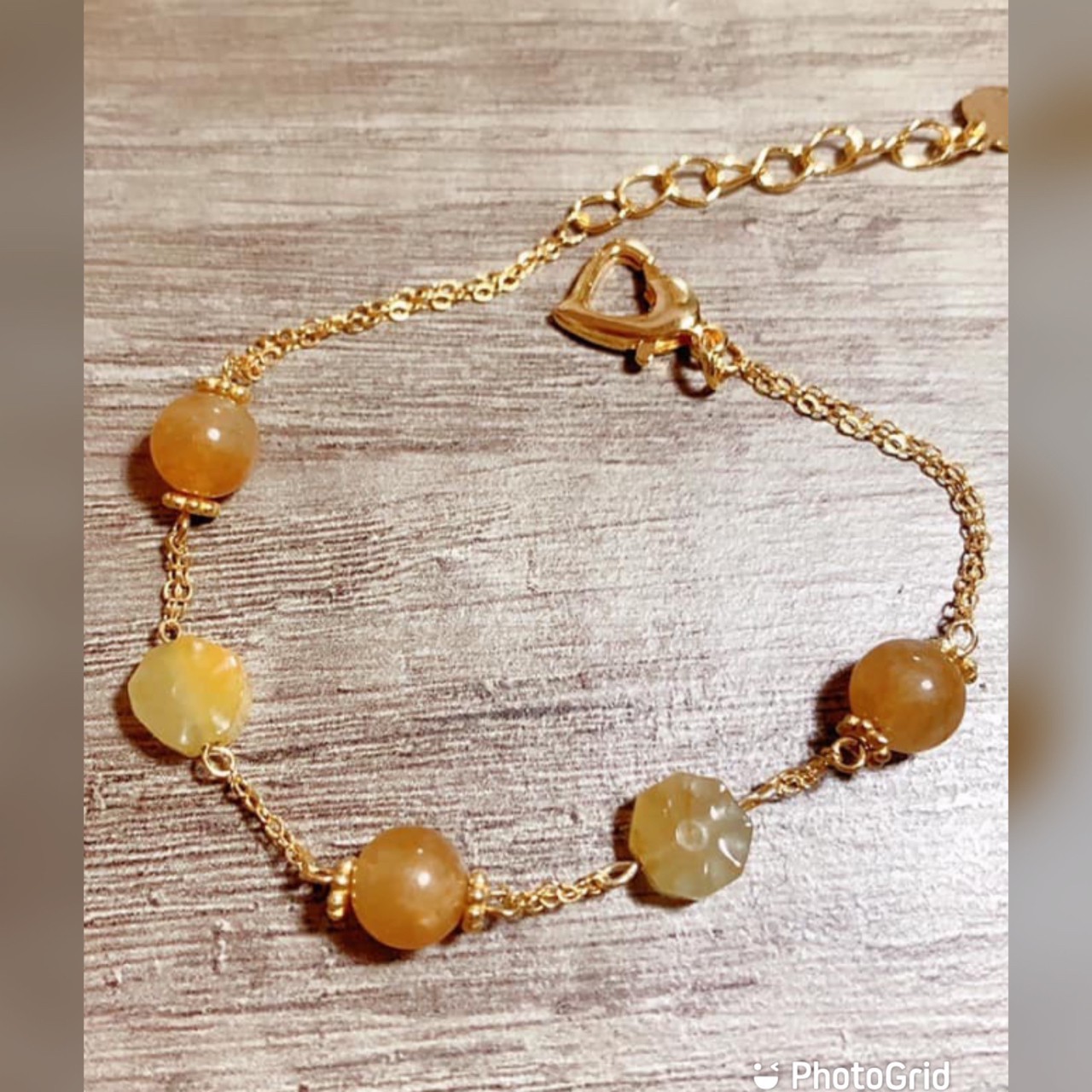 金玉其質丨黃翡小花雕刻與圓珠設計銀手鍊