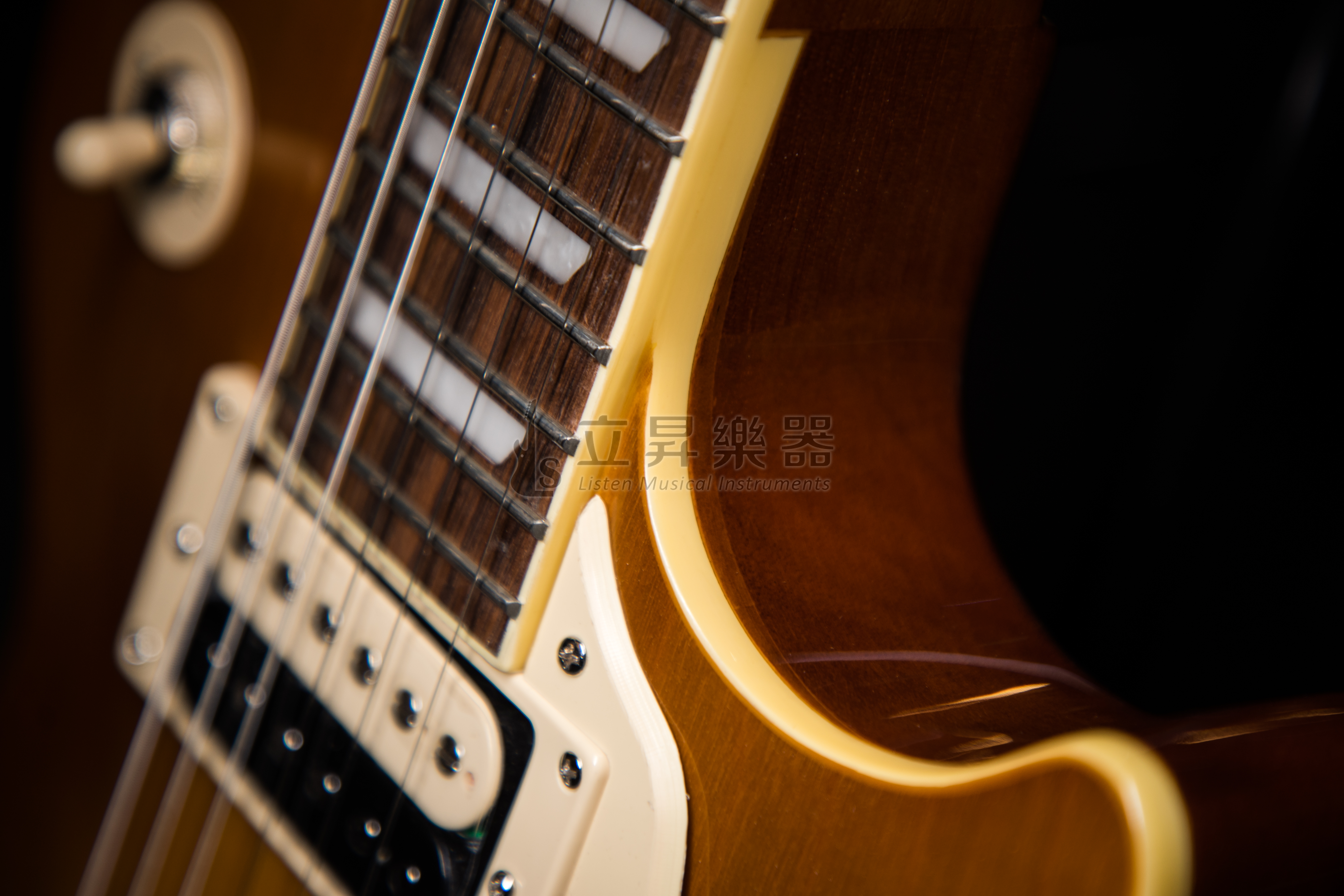 Epiphone EPIPHONE Les Paul Classic HB 系列 蜂蜜漸層色 電吉他 切單 第 6 張圖片｜三峽吉他 / Bass