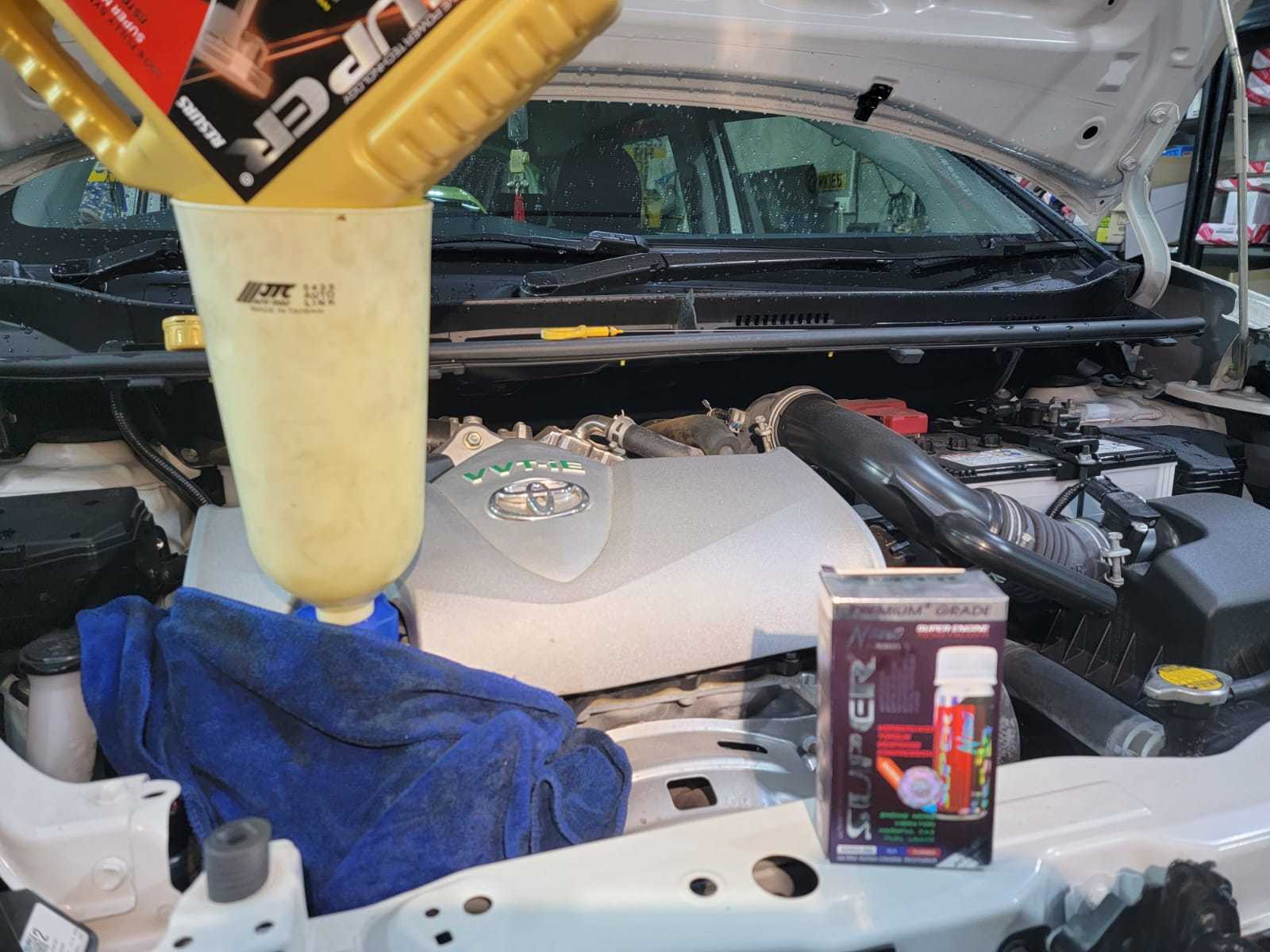 豐田 Toyota sienta super nano engine restorer 換引擎修復劑 油 偈油 汽車保養 浚車汽車