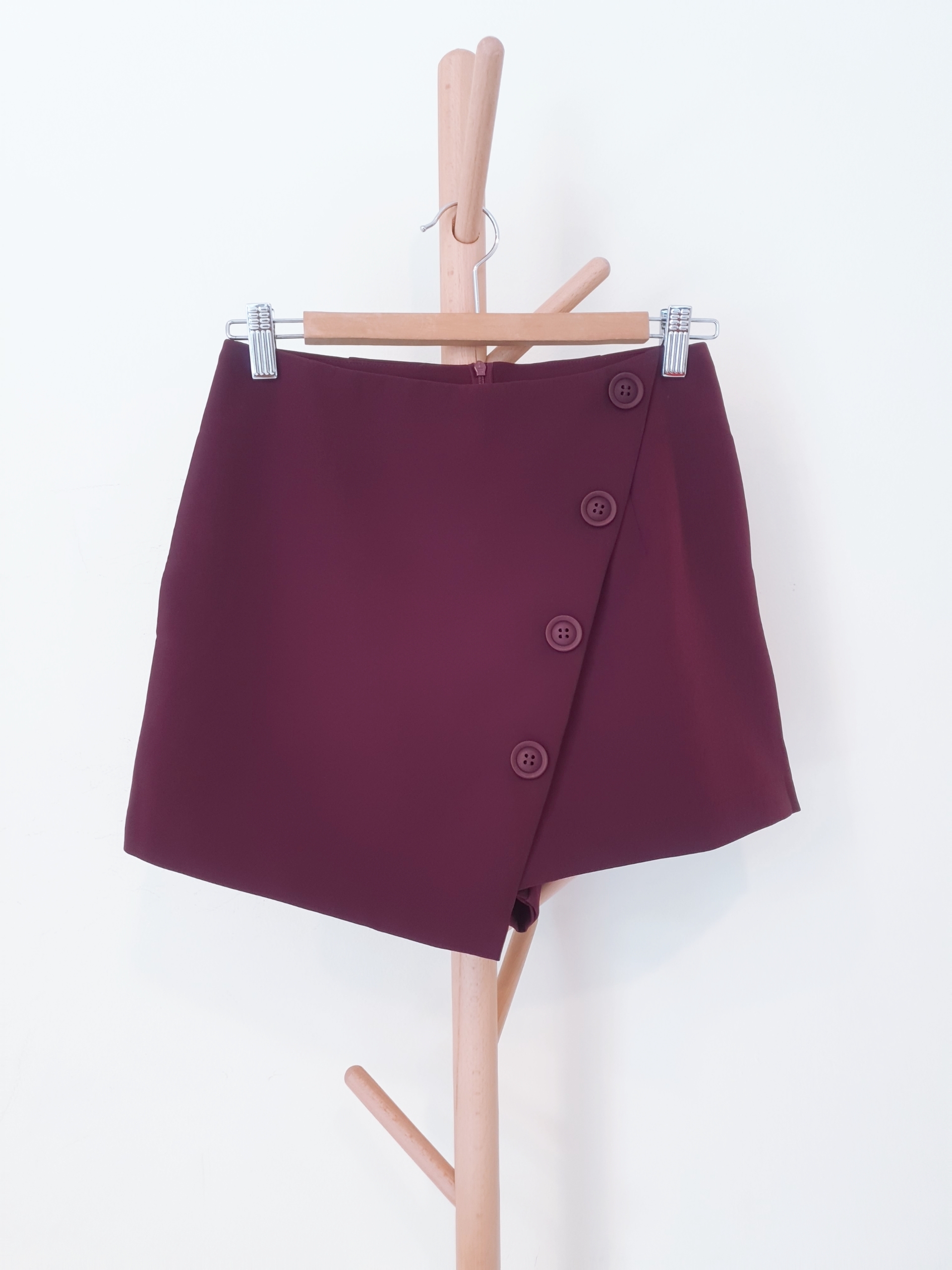 BUTTON ASYMMETRIC SKORTS