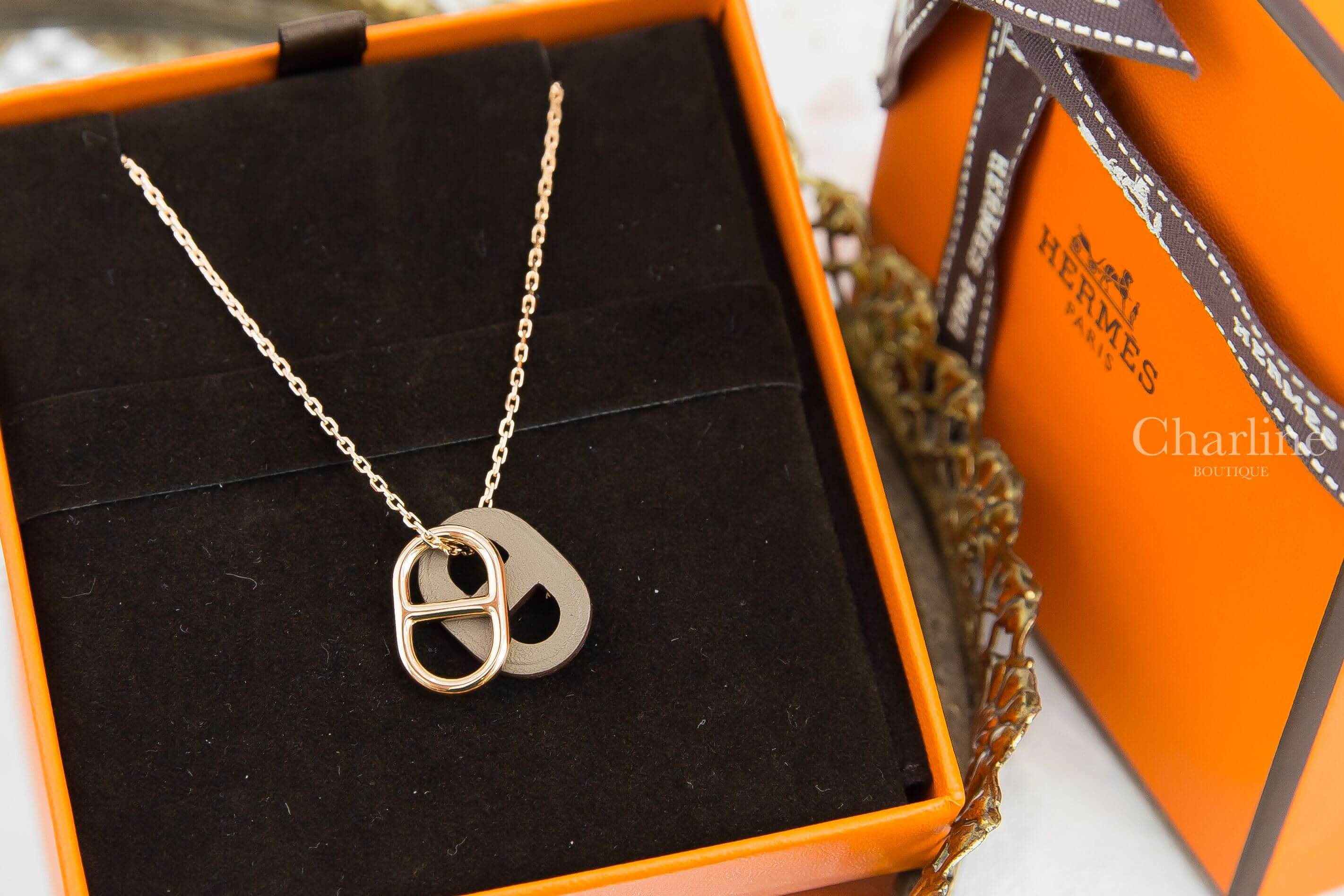 Hermès O'Maillon Pendant 大象灰小牛皮玫瑰金色θ項鍊