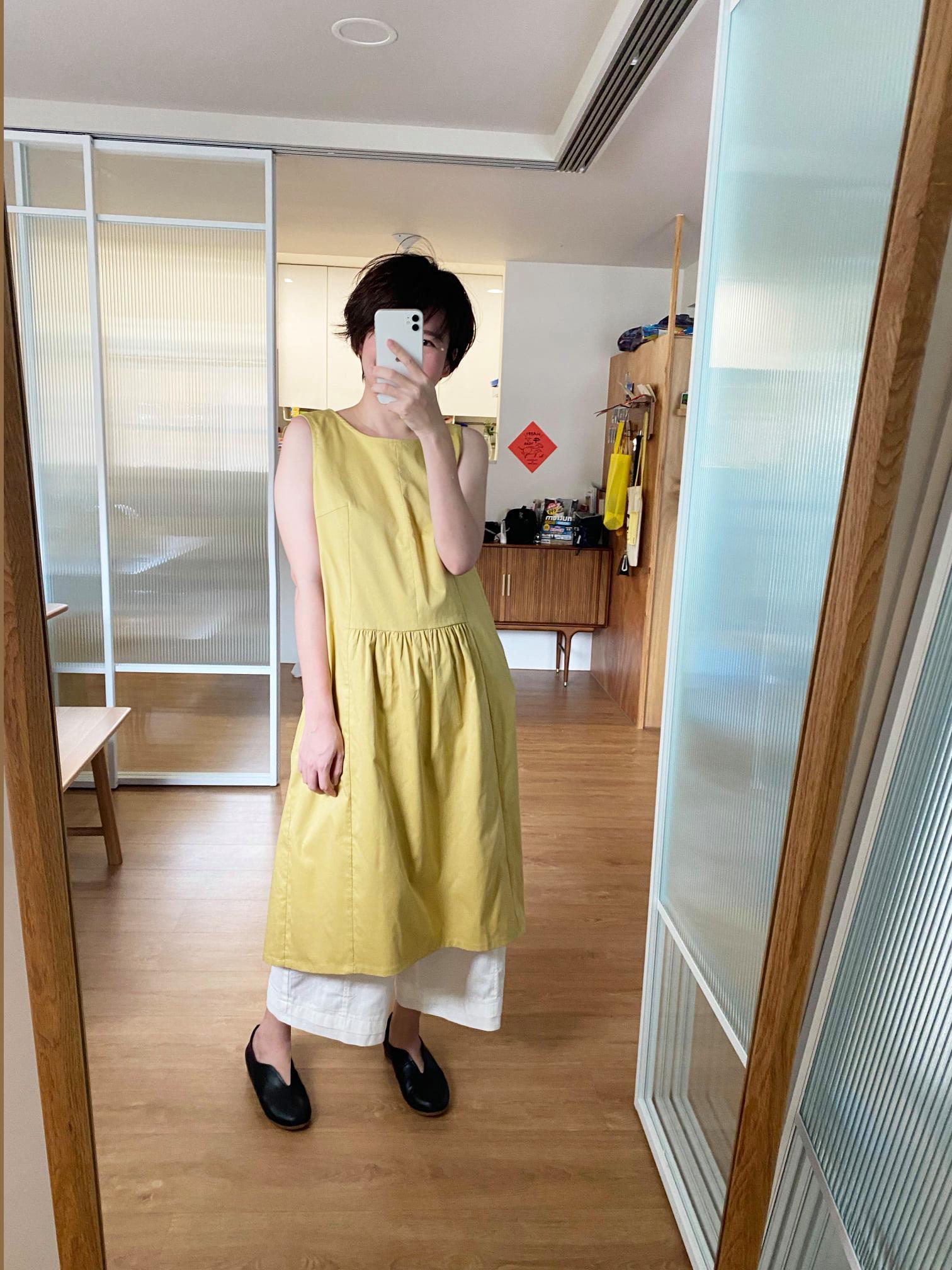 海面朝陽低腰無袖洋裝-光羽