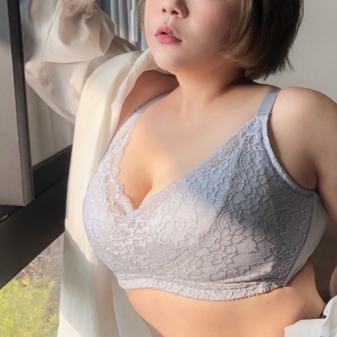 二代愛波女神。時刻溫柔與安心-張咪推薦。熱銷款無鋼圈大罩杯內衣 C.D.E.F罩