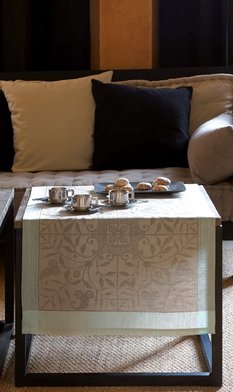 Table Runner, Venezia