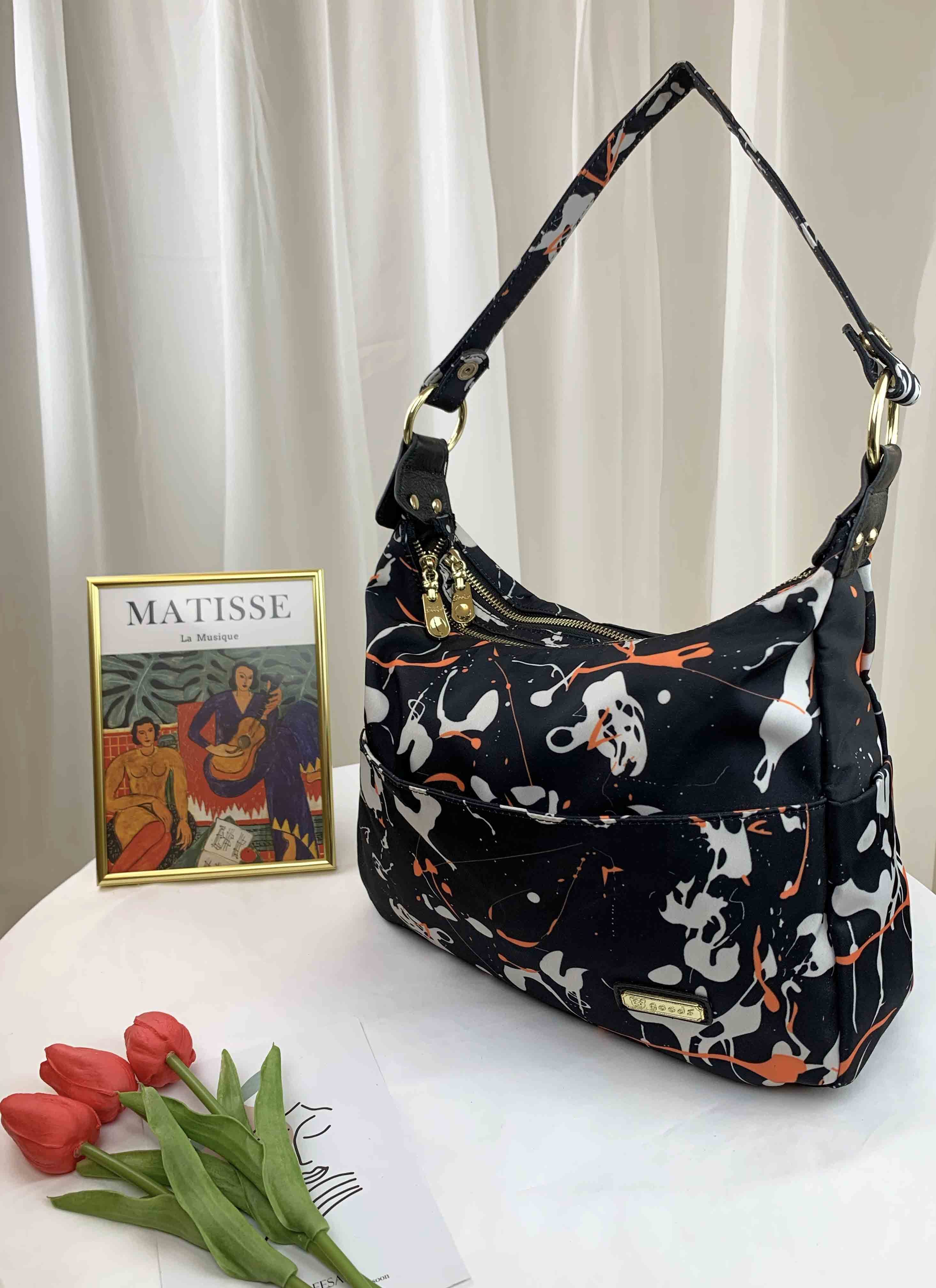 GOODS 復古潑漆黑尼龍肩背包 / 側背包  #2642