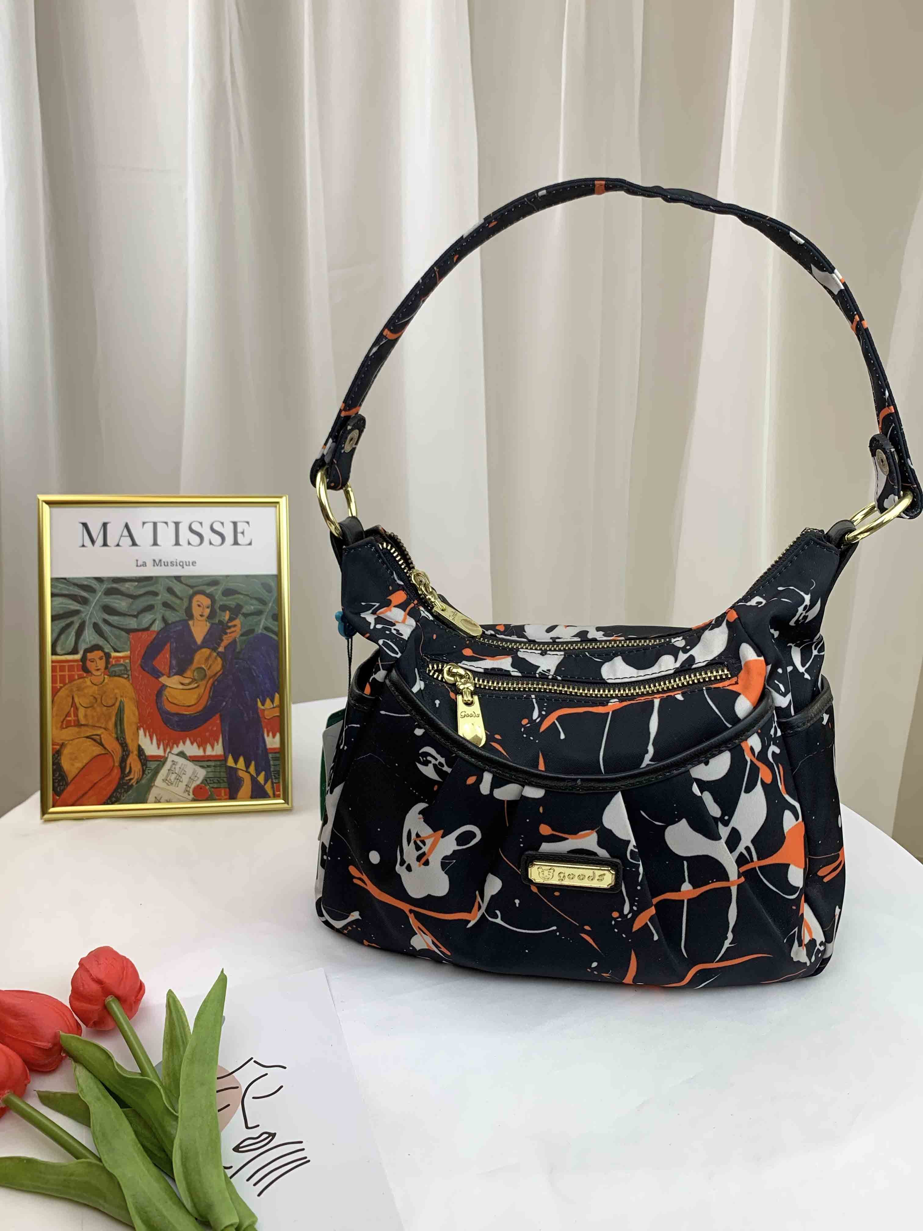 GOODS 復古潑漆黑尼龍肩背包 / 側背包 #2636