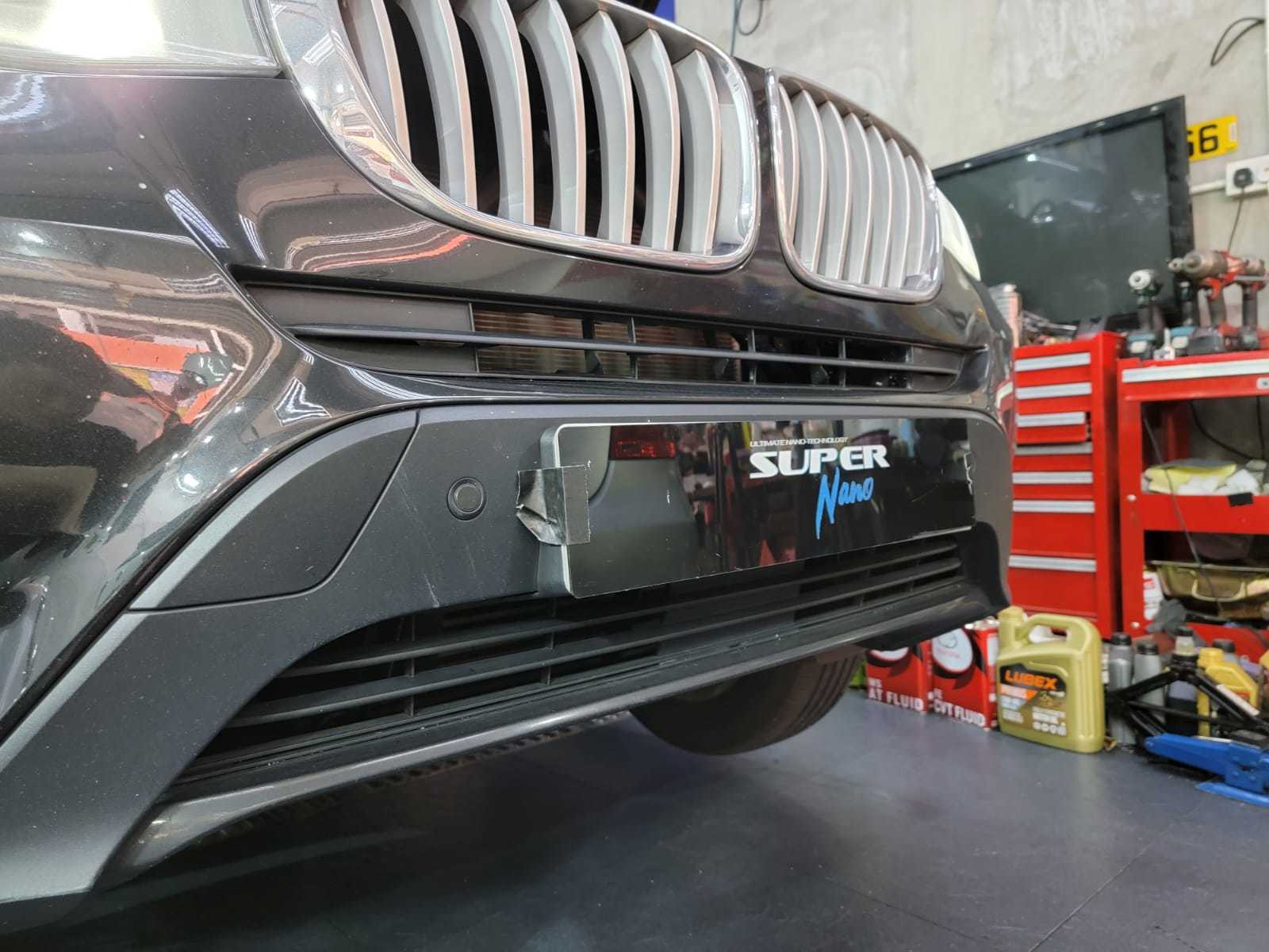 bmw x3 super nano fo tan plate logo