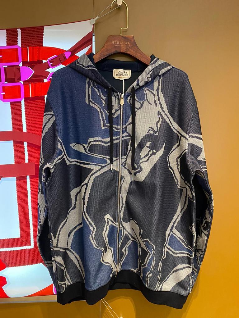 Men’s jacket in deep blue with pattern