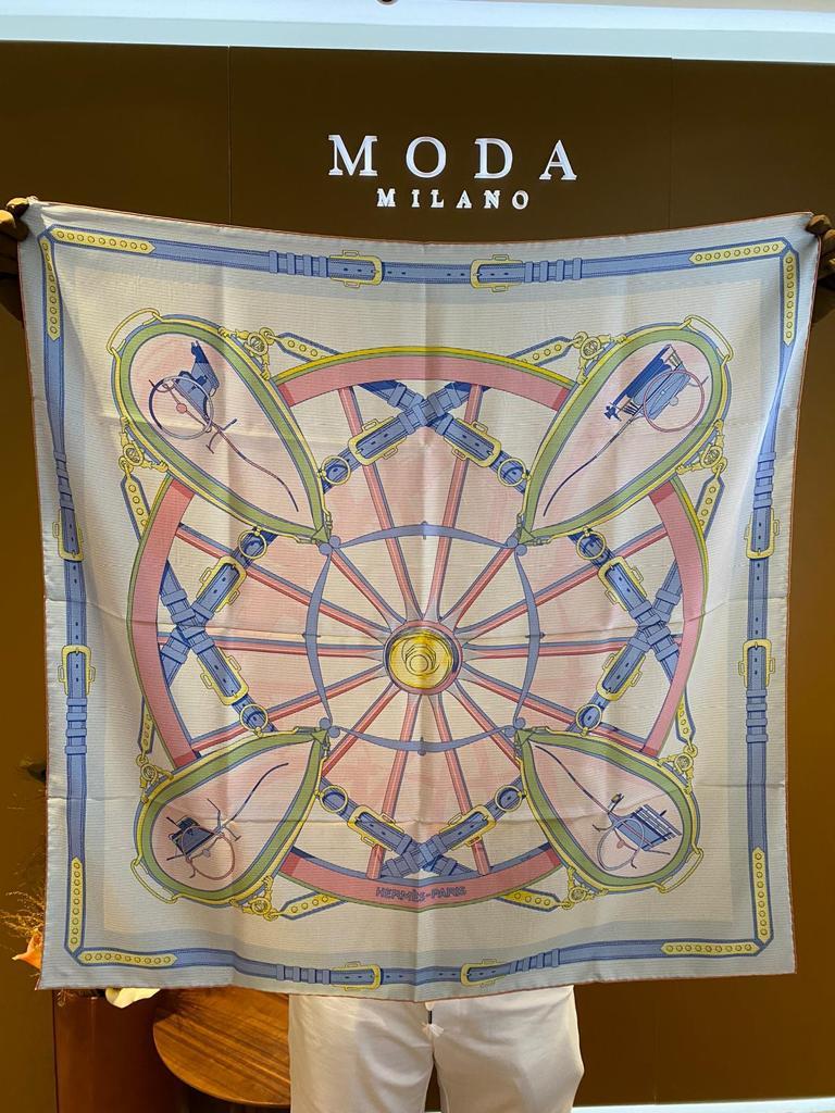 Scarf 100% soie 90 x 90cm