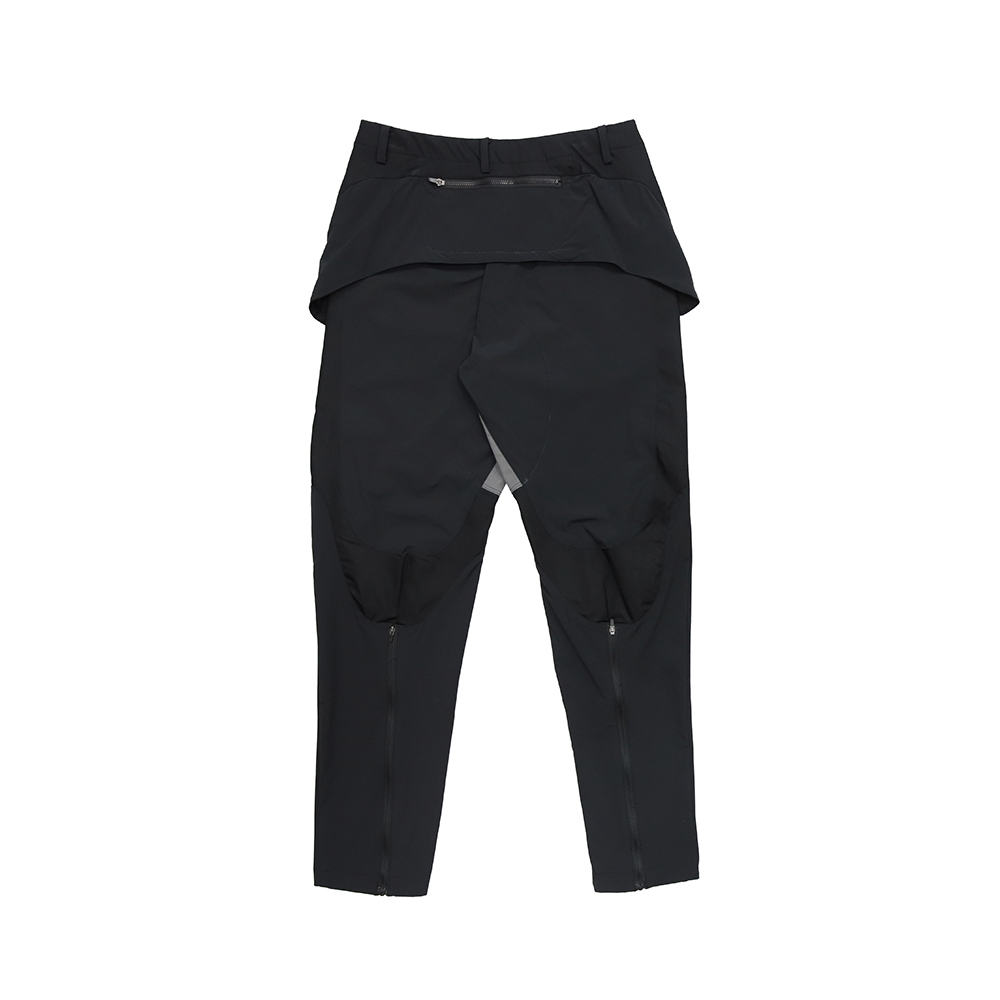 「殼」立體袋活片長褲 - 黑