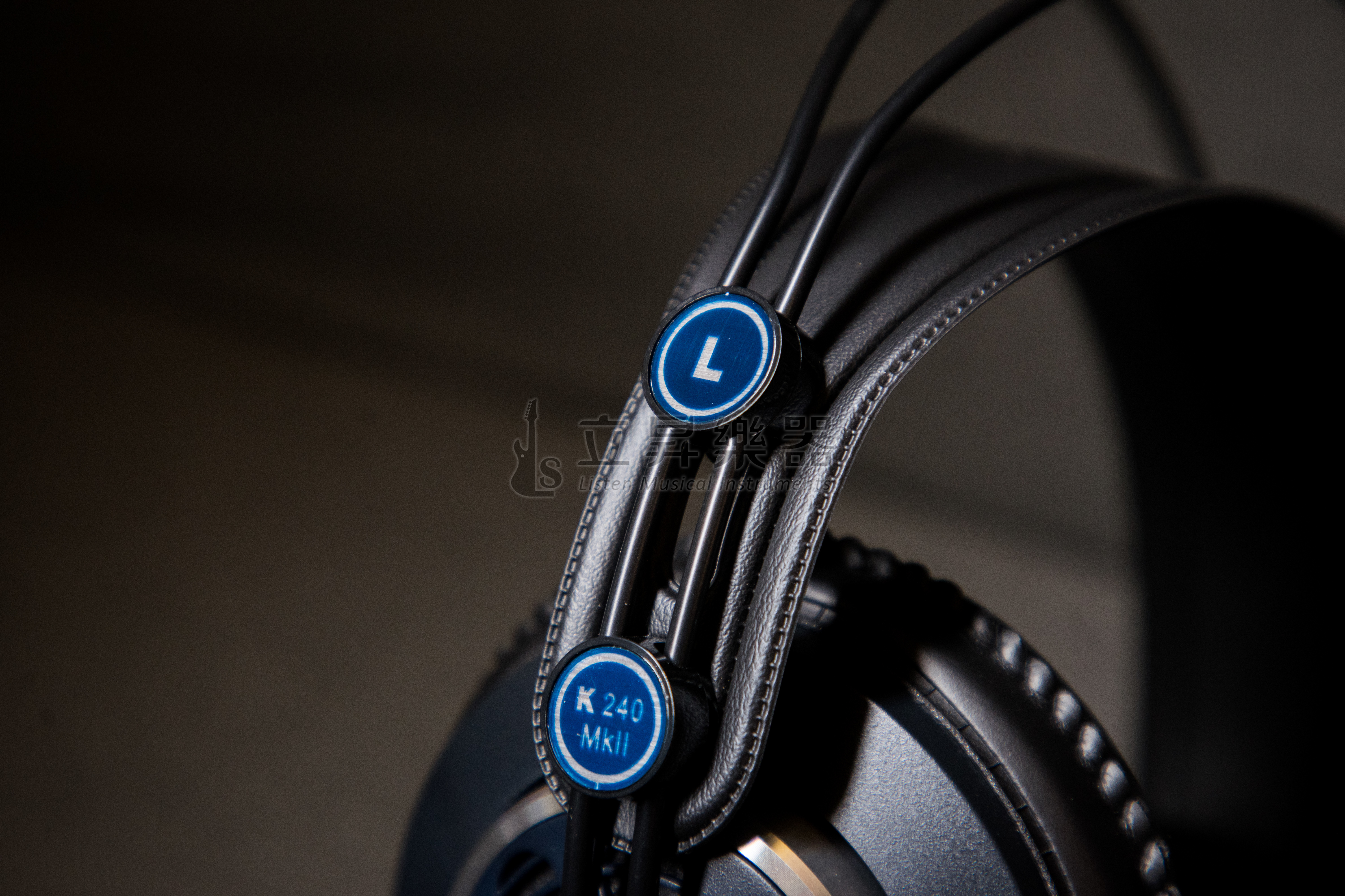 AKG AKG K240 MKII 半開放耳罩式 全罩式 監聽耳機 附一對備用耳罩、纏繞式耳機線、3.5轉6.3頭 第 4 張圖片｜三峽錄音 / 音響