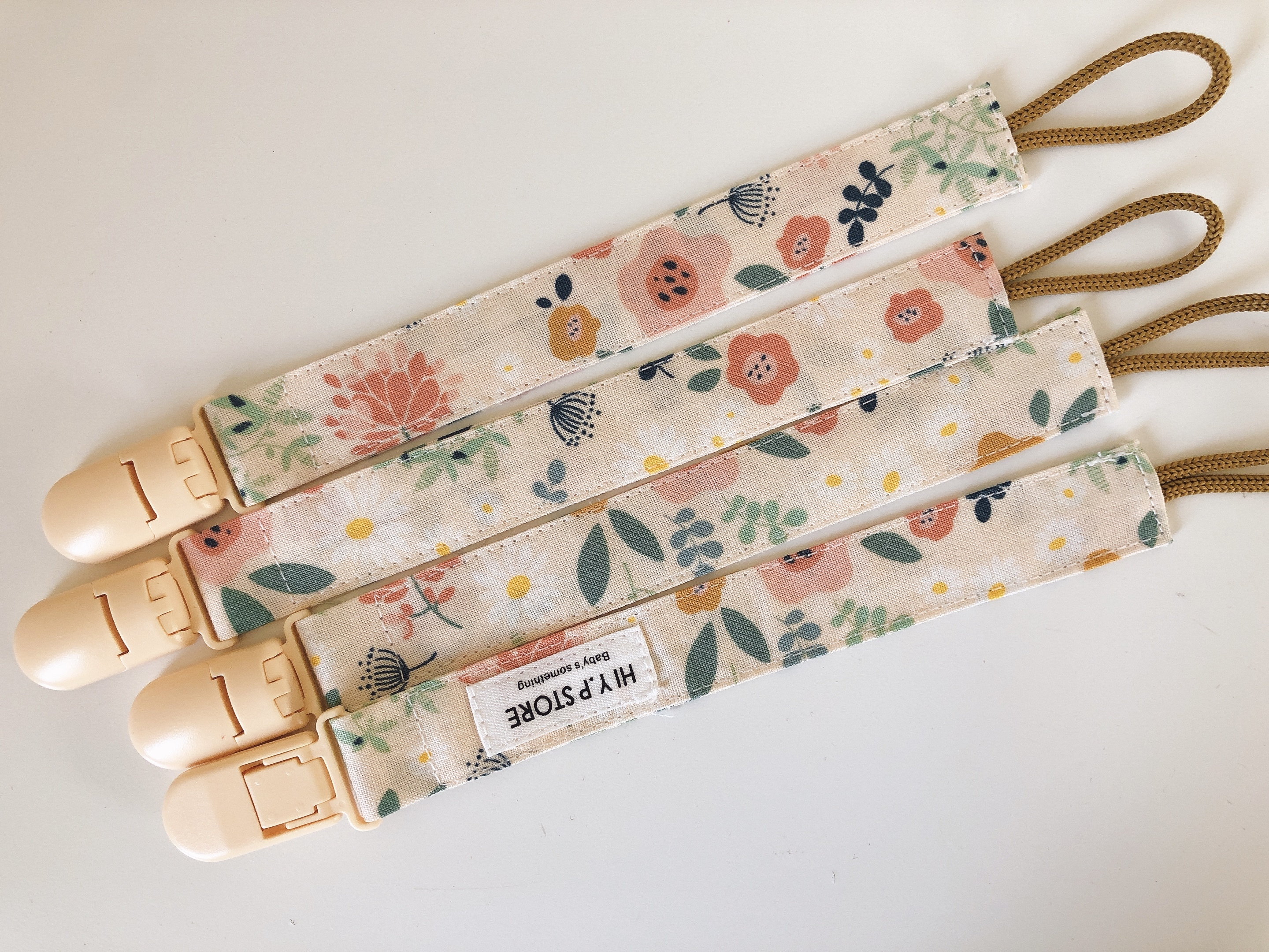 Hi Y.P store-鱷魚夾-清新花卉(鵝黃夾)