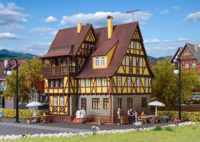 Vollmer 43001 HO scale, Ratskeller