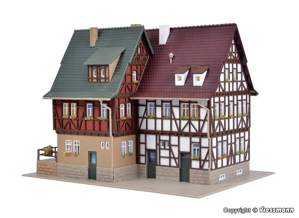 Vollmer 43694 HO scale, Boutique with interior and LED lighting, functional kit