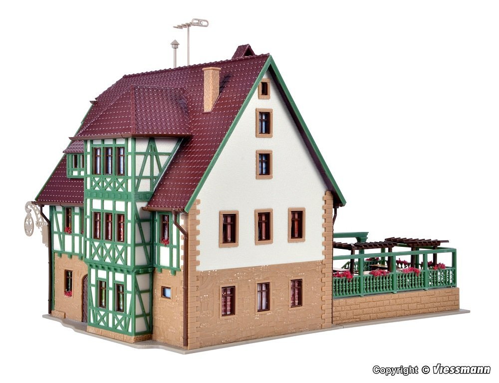 Vollmer 43736 HO scale, Inn with butcher‘s shop, interior and LED lighting, functional kit
