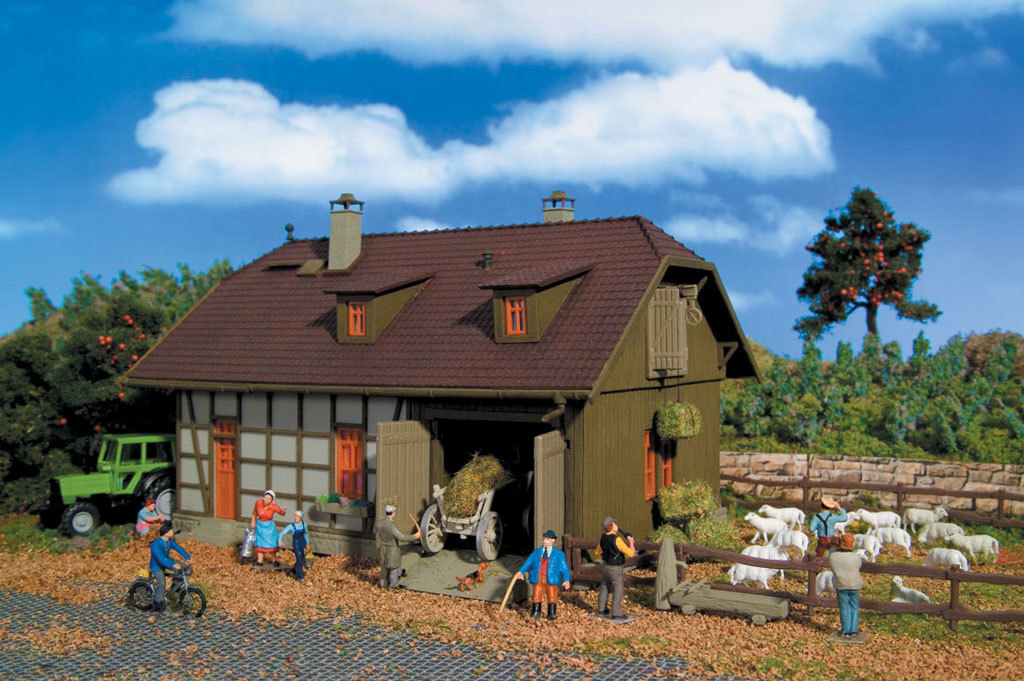 Vollmer 43746 HO scale, Sheep Farm