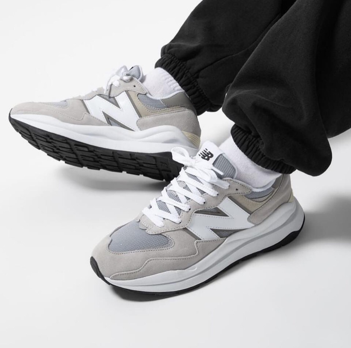 New Balance 5740 霧灰