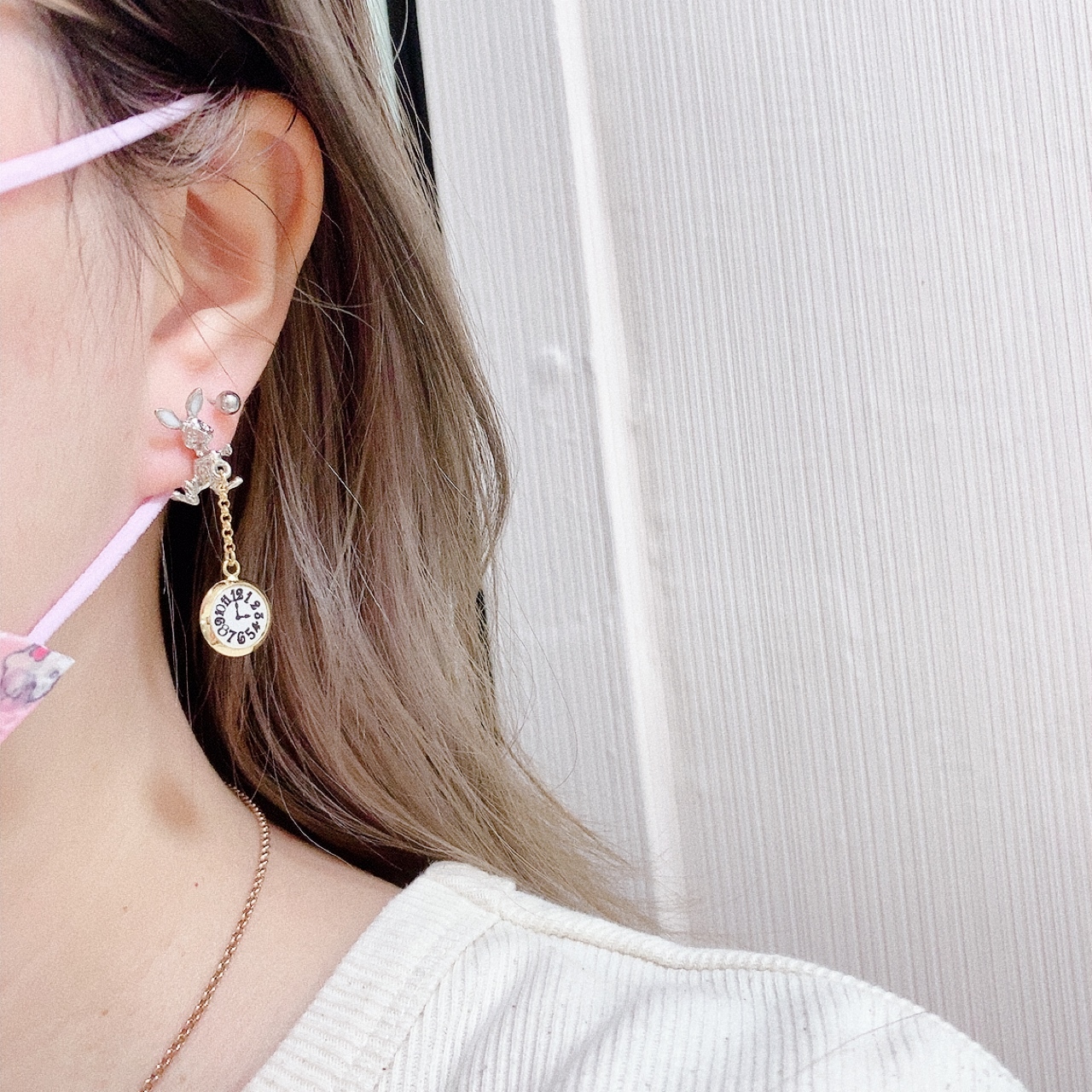 兔先生與陀錶耳環