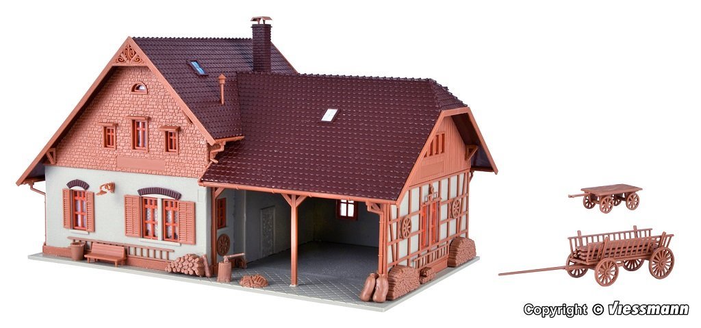 Vollmer 43744 HO scale, Farm with shed