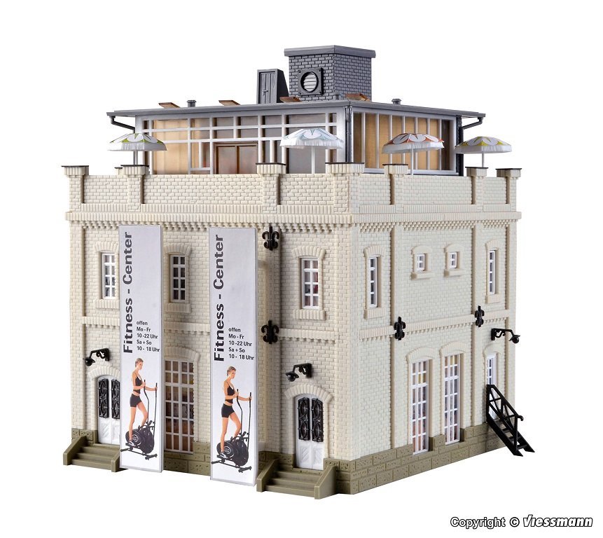 Vollmer 43608 H0 Fitness-center with roof-deck
