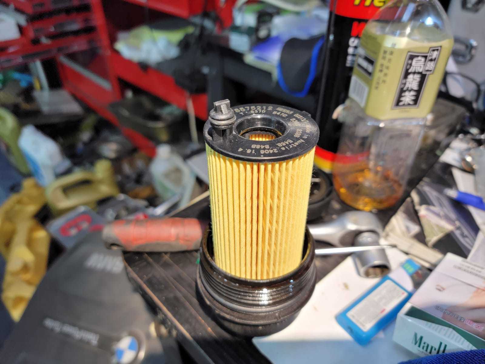 寶馬正廠油隔 BMW Oil filter for f30 3 series