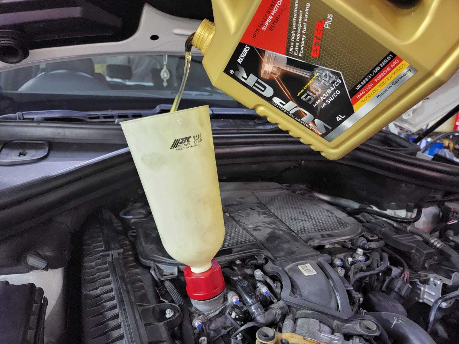 引擎修復偈油 super ester plus 5w40