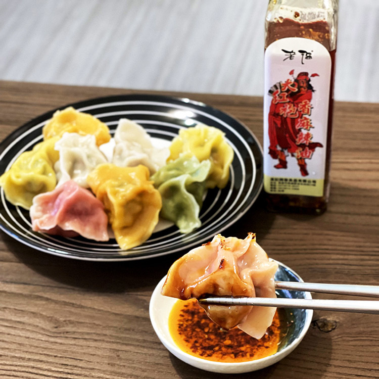 老溫大紅袍香麻辣油