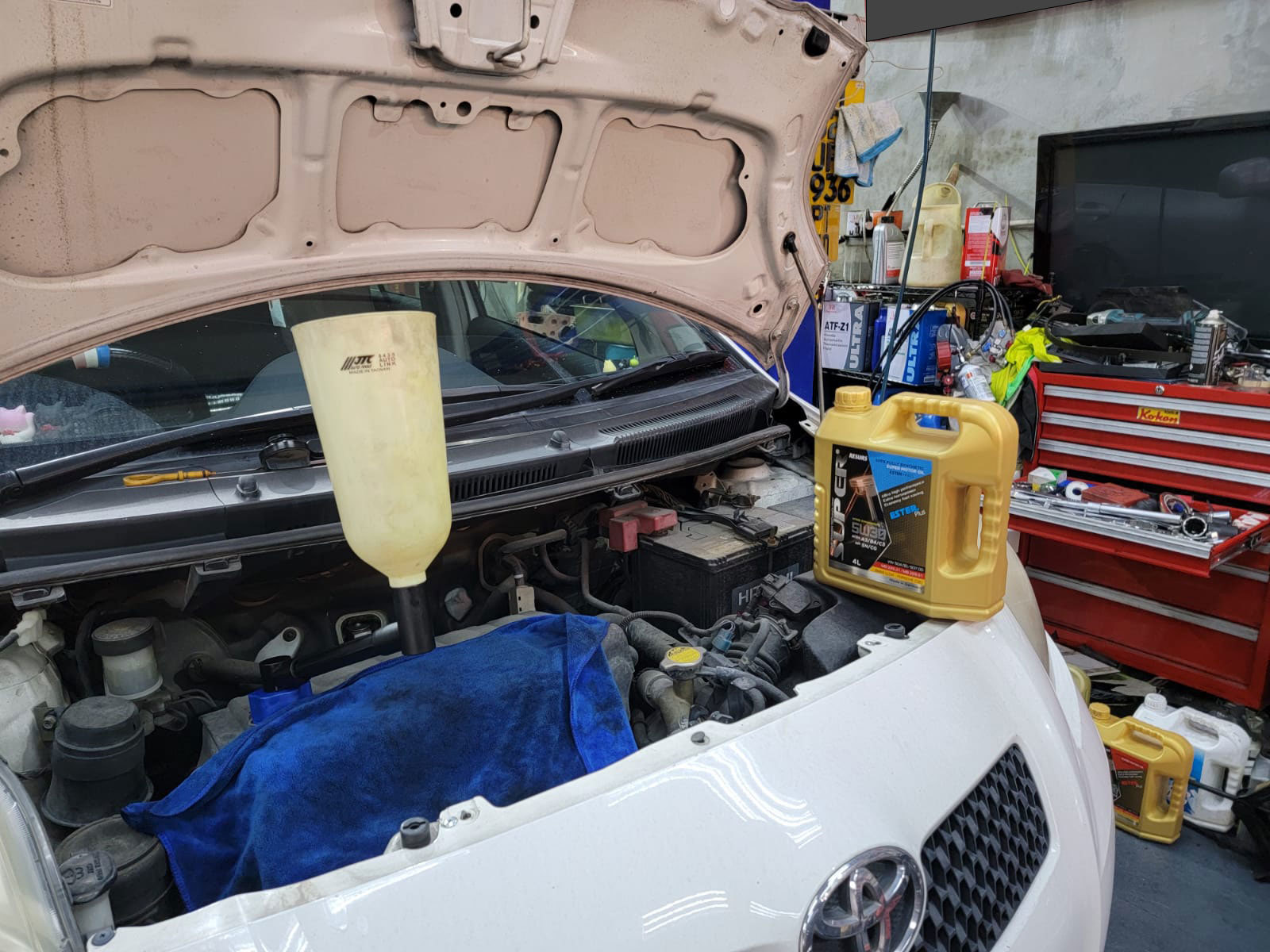 豐田 toyota echo 換油 偈油 汽車保養 super Nano 火炭 oil service motor oil