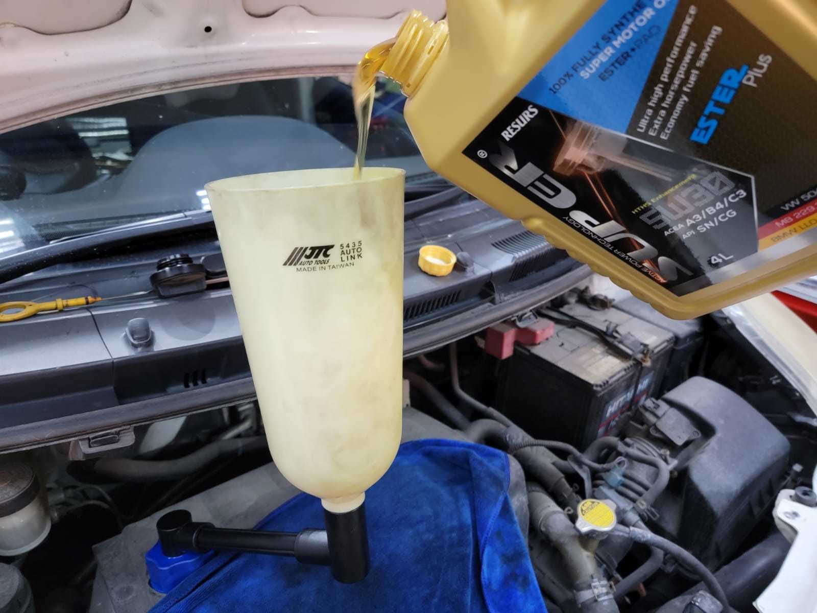 豐田 toyota echo 換油 偈油 汽車保養 super Nano 火炭 oil service motor oil