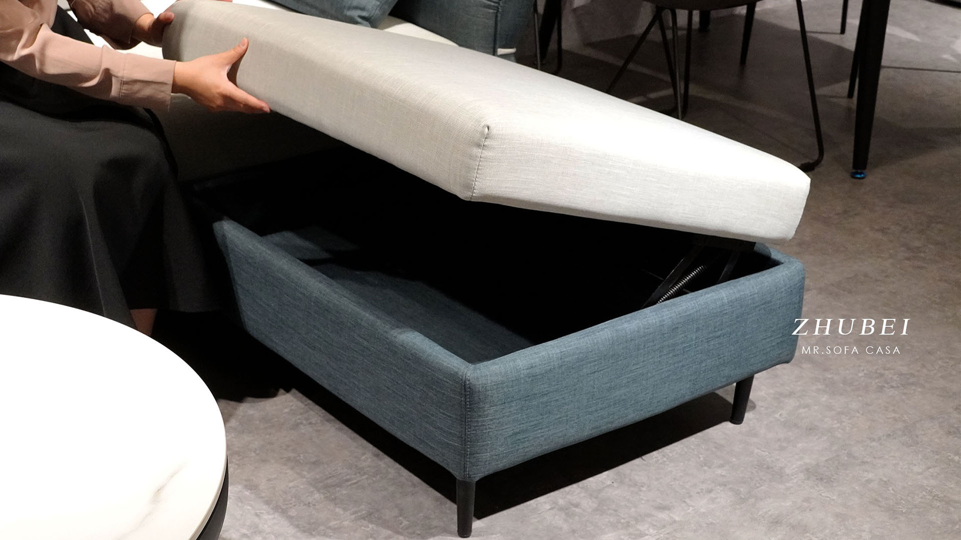 尼可沙發還有一個暗藏玄機的地方