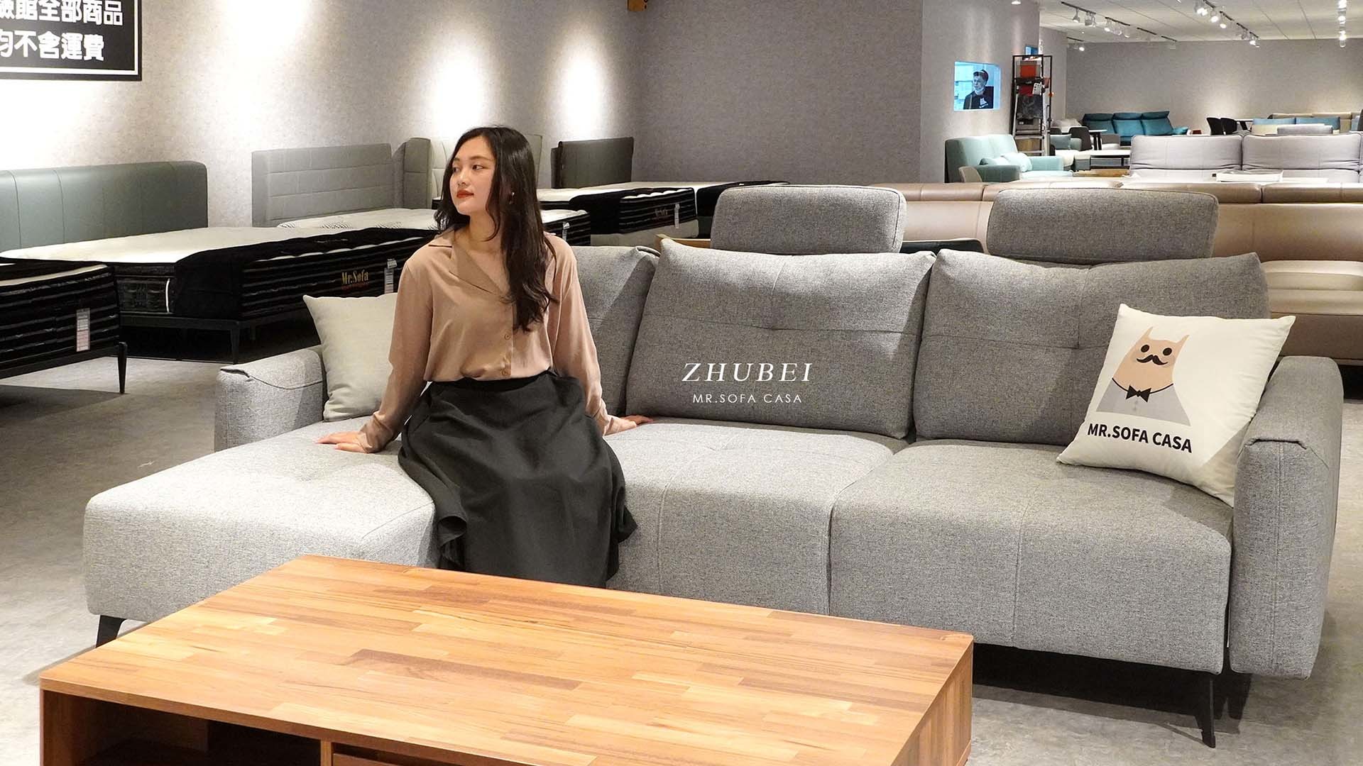 里昂沙發是款功能L型沙發