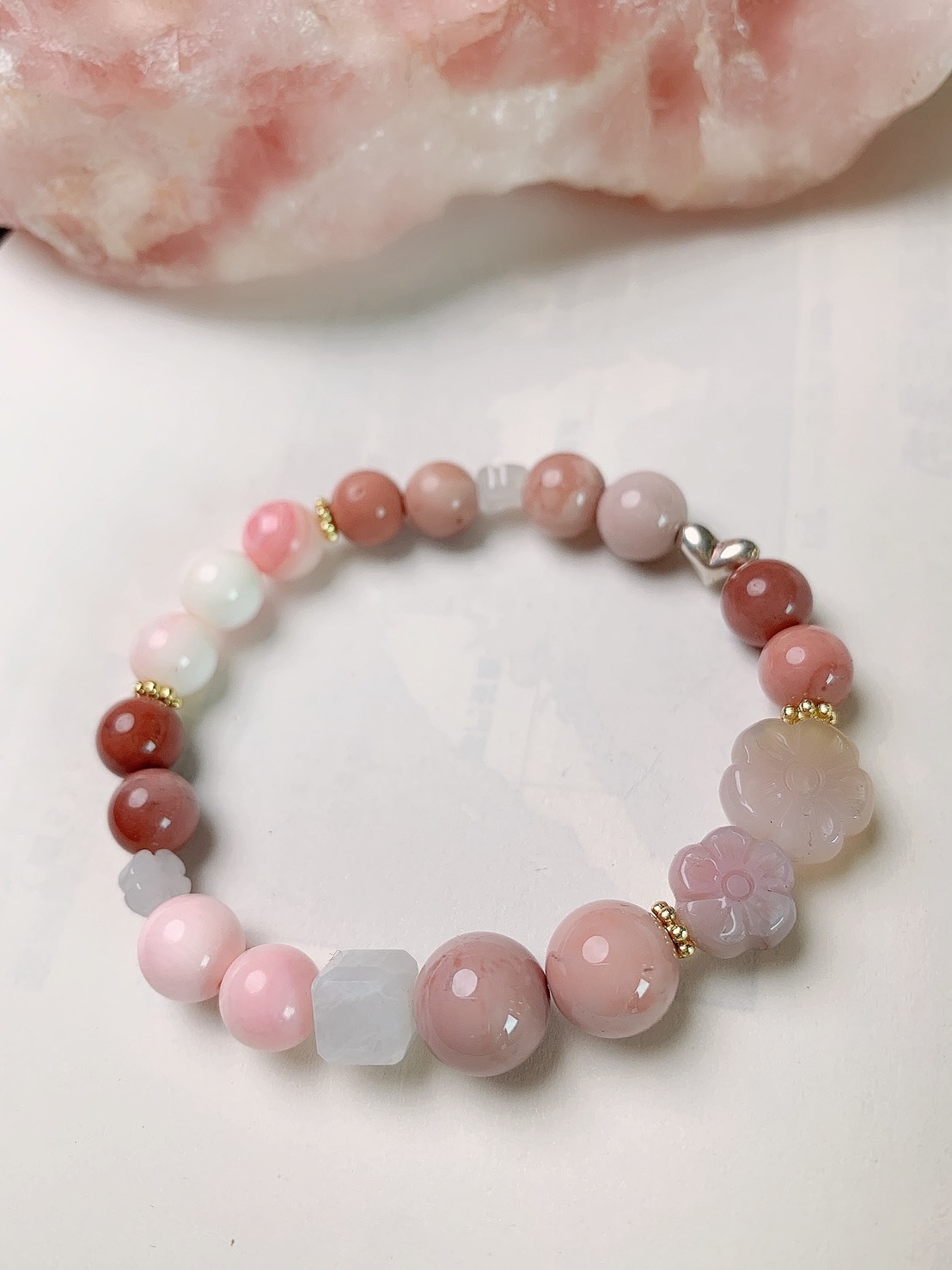 莫內粉紅錦葵花丨幸福與健康