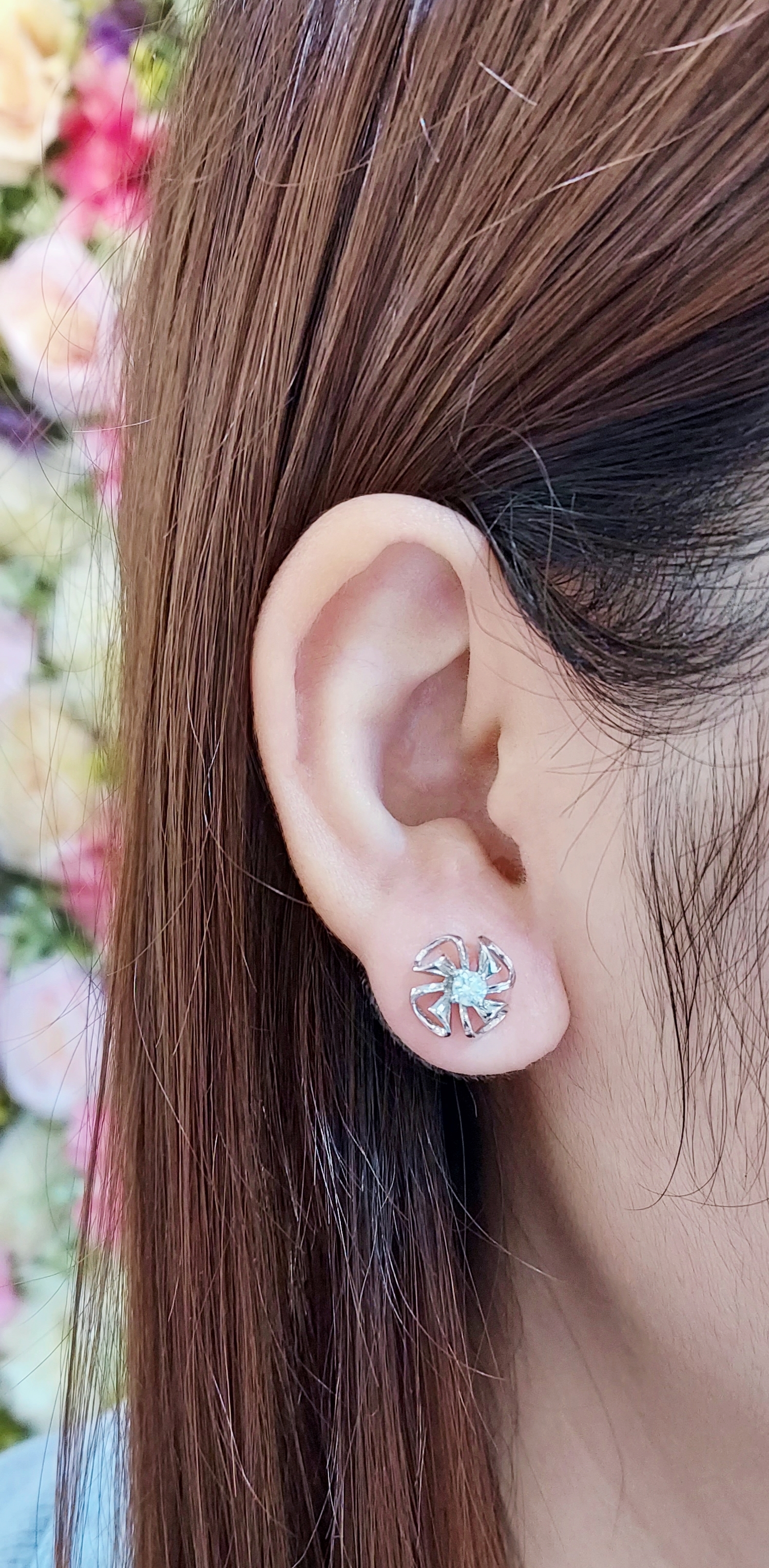 18K白金天然鑽石耳環