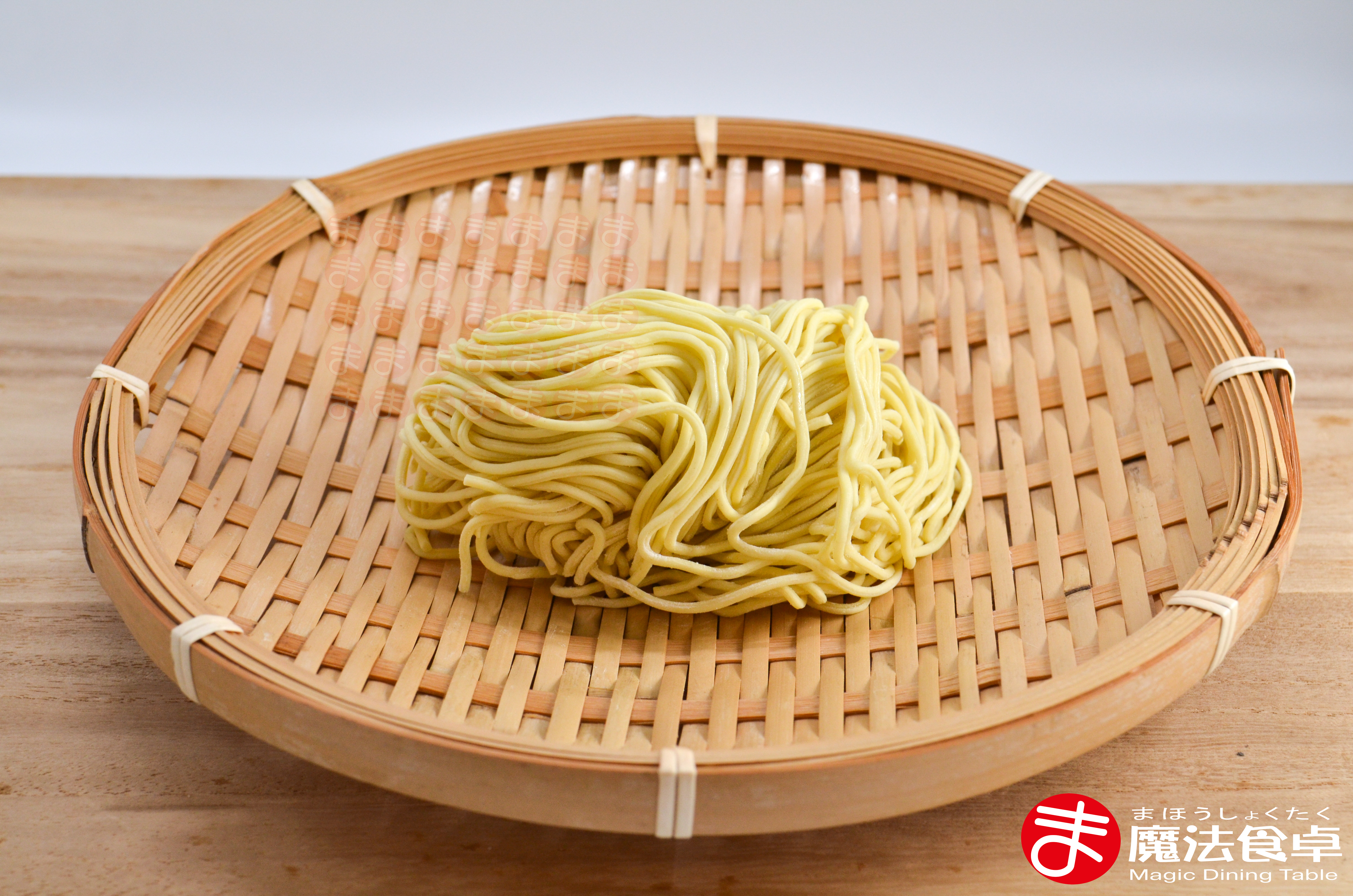 冷凍生赤坂拉麵 【五入】
