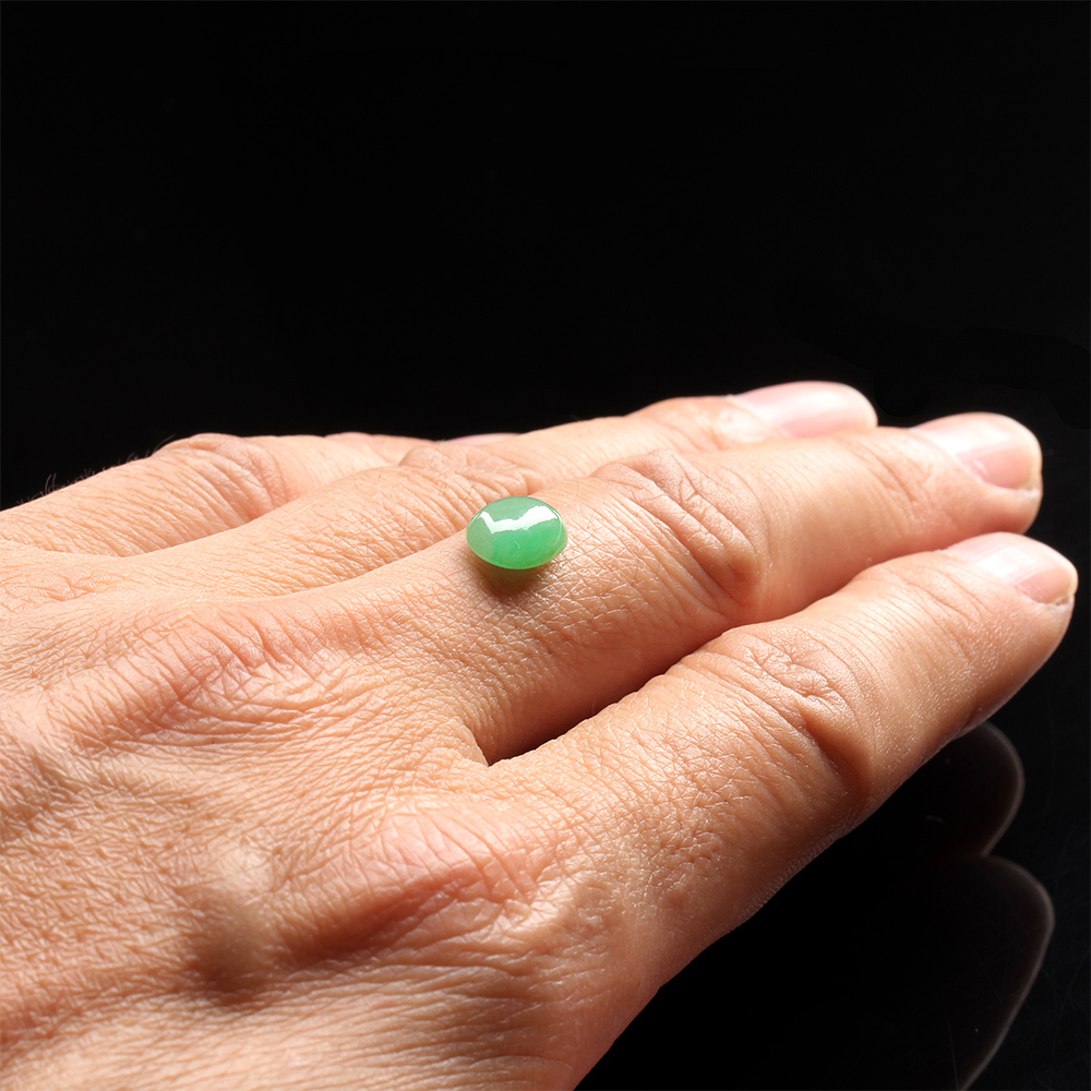 【雅紅珠寶】天然冰種綠翡翠玉蛋面-瓊姿花貌-10.2x7.5x4mm-R0230