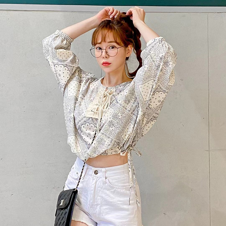 繩結變形蟲短版上衣