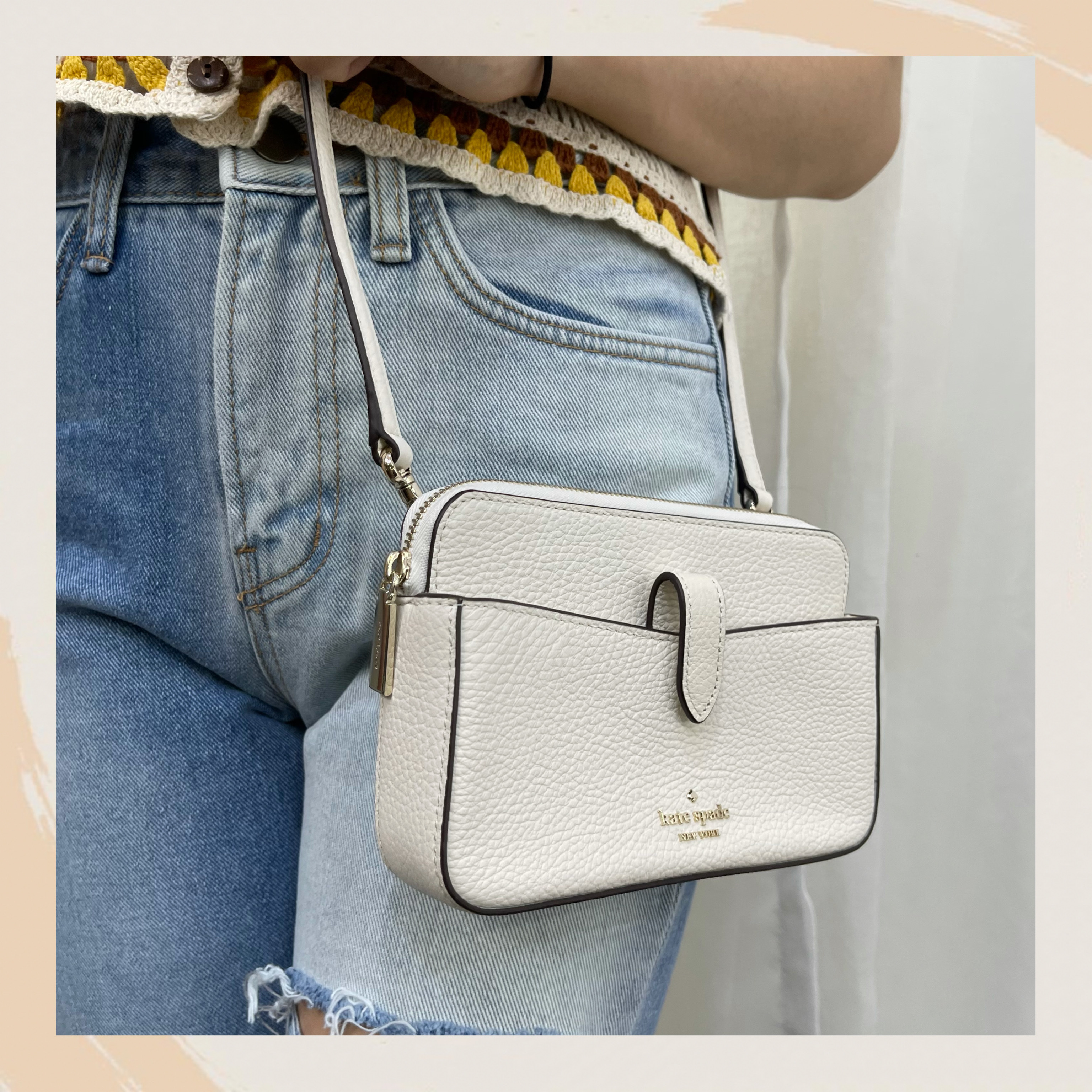 【名牌代購】KATE SPADE LEILA SMALL TAB CROSSBODY #WLR00397/PARCHMENT (108)